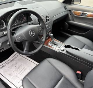 2010 Mercedes-Benz C-Class C300 Luxury - Photo 31