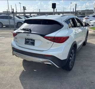 2017 INFINITI QX30 Premium - Photo 6