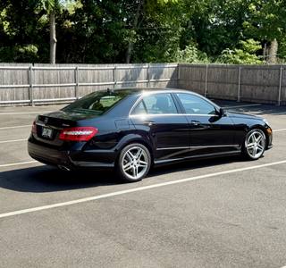 2011 Mercedes-Benz E-Class E550 Luxury - Photo 17