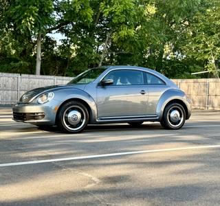 2012 Volkswagen Beetle Base - Photo 8