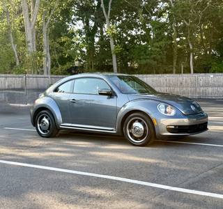 2012 Volkswagen Beetle Base - Photo 22