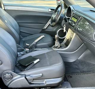 2012 Volkswagen Beetle Base - Photo 43