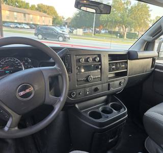 2017 GMC Savana Cargo Work Van - Photo 12