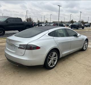 2014 Tesla Model S S - Photo 6