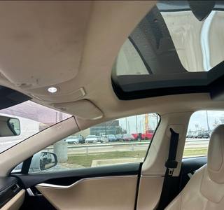 2014 Tesla Model S S - Photo 14