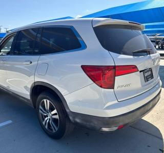 2016 Honda Pilot EX-L - Photo 8