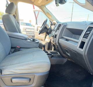 2015 RAM Ram 2500 Pickup Tradesman - Photo 17