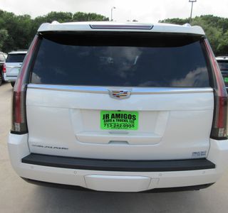 2015 Cadillac Escalade Luxury - Photo 7