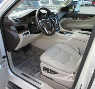 2015 Cadillac Escalade Luxury - Photo 14