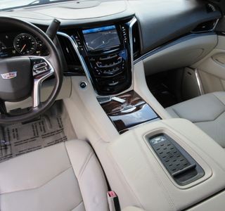 2015 Cadillac Escalade Luxury - Photo 26
