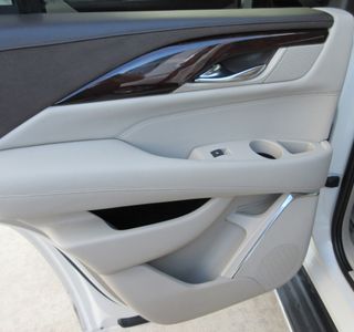 2015 Cadillac Escalade Luxury - Photo 27