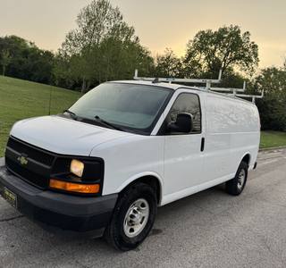 2017 Chevrolet Express Cargo Work Van - Photo 7