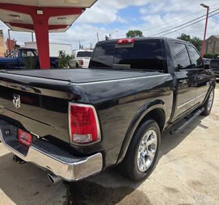 2018 RAM Ram 1500 Pickup Laramie - Photo 8
