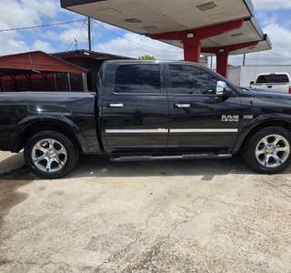 2018 RAM Ram 1500 Pickup Laramie - Photo 9