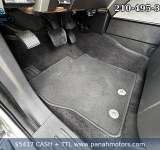 2012 Ford Expedition XLT - Photo 16