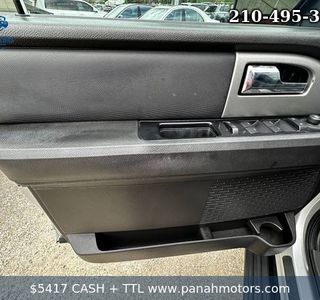2012 Ford Expedition XLT - Photo 17