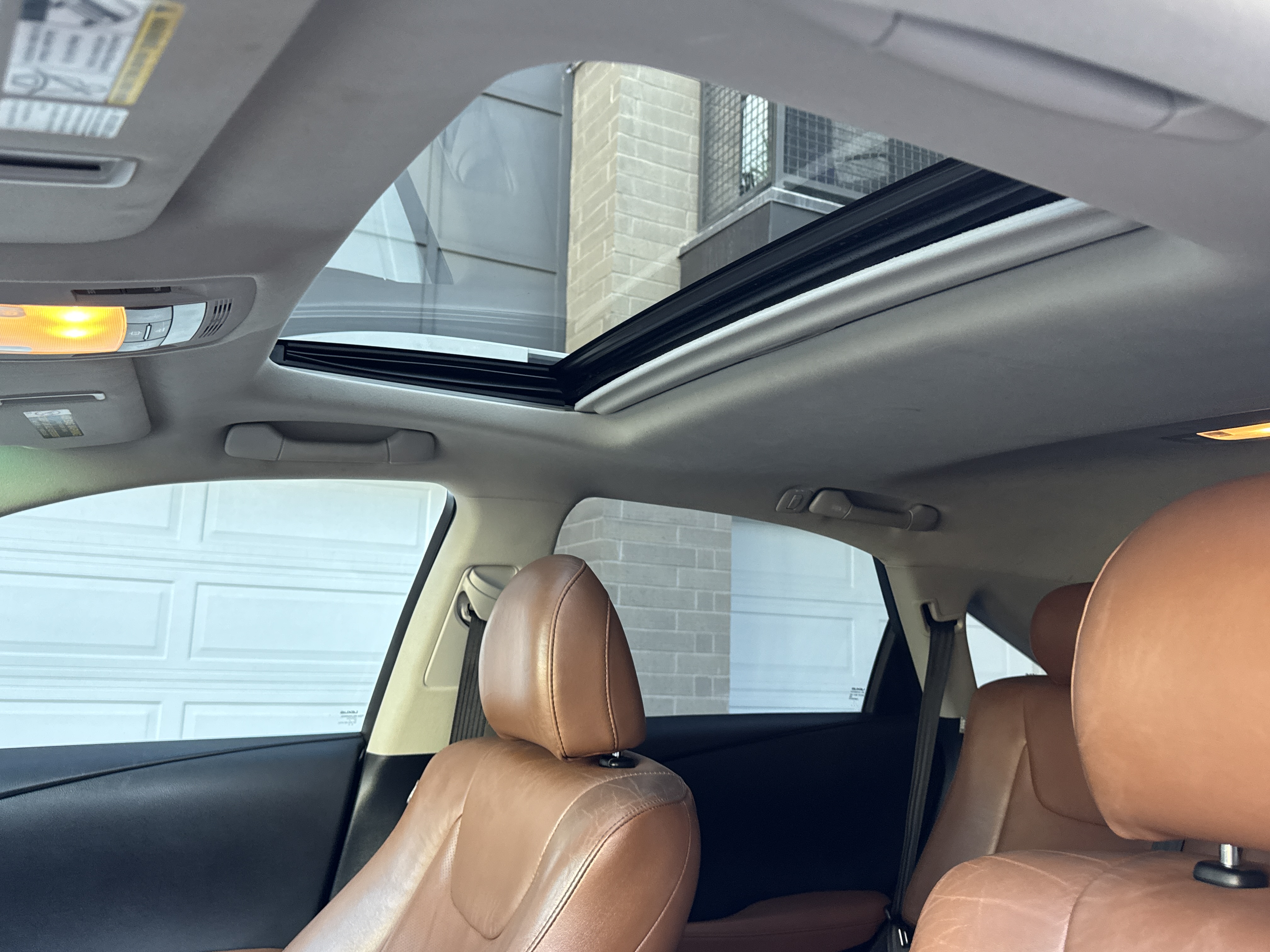 2015 Lexus RX 450h - Photo 24
