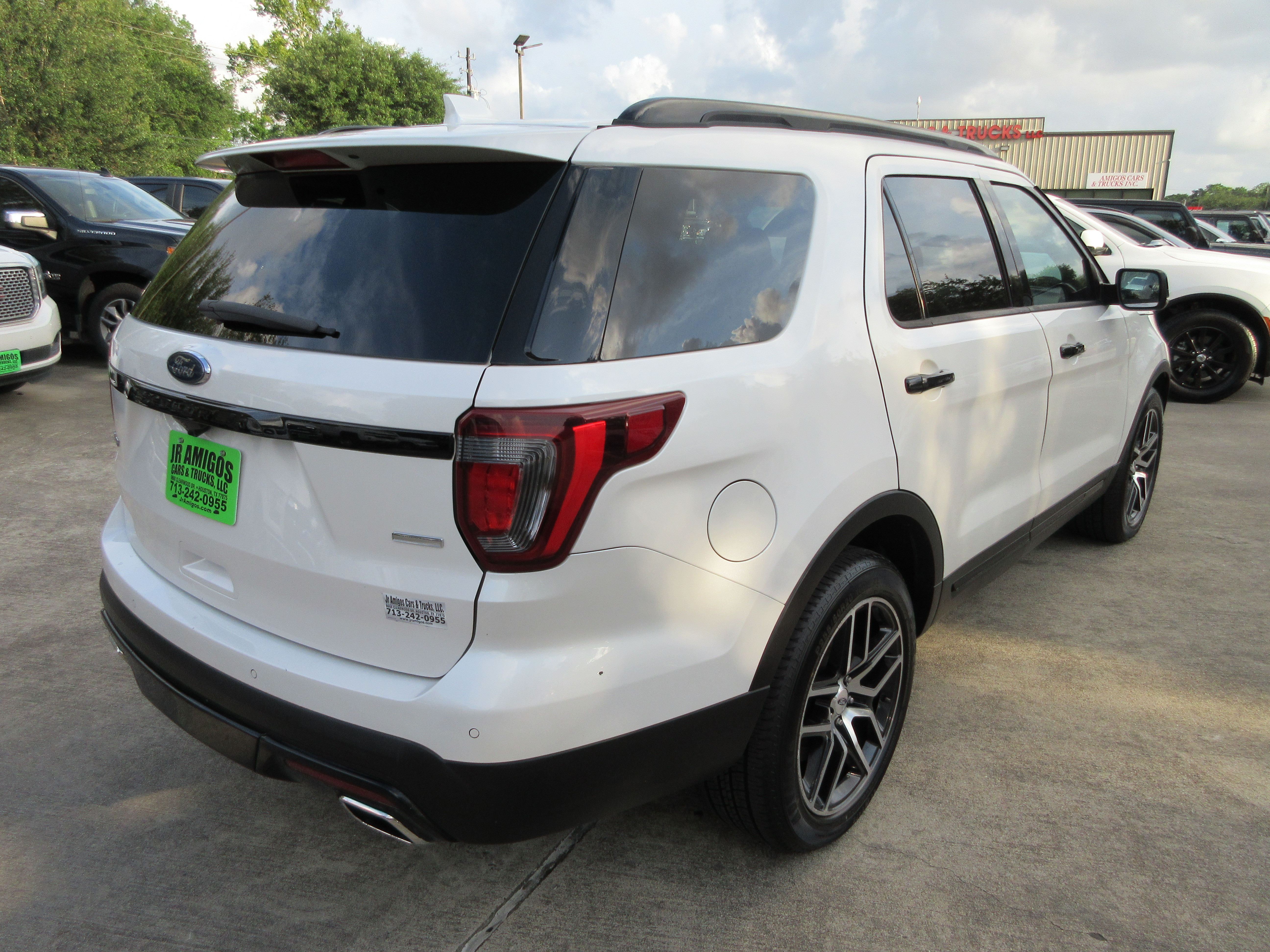 2016 Ford Explorer Sport - Photo 9