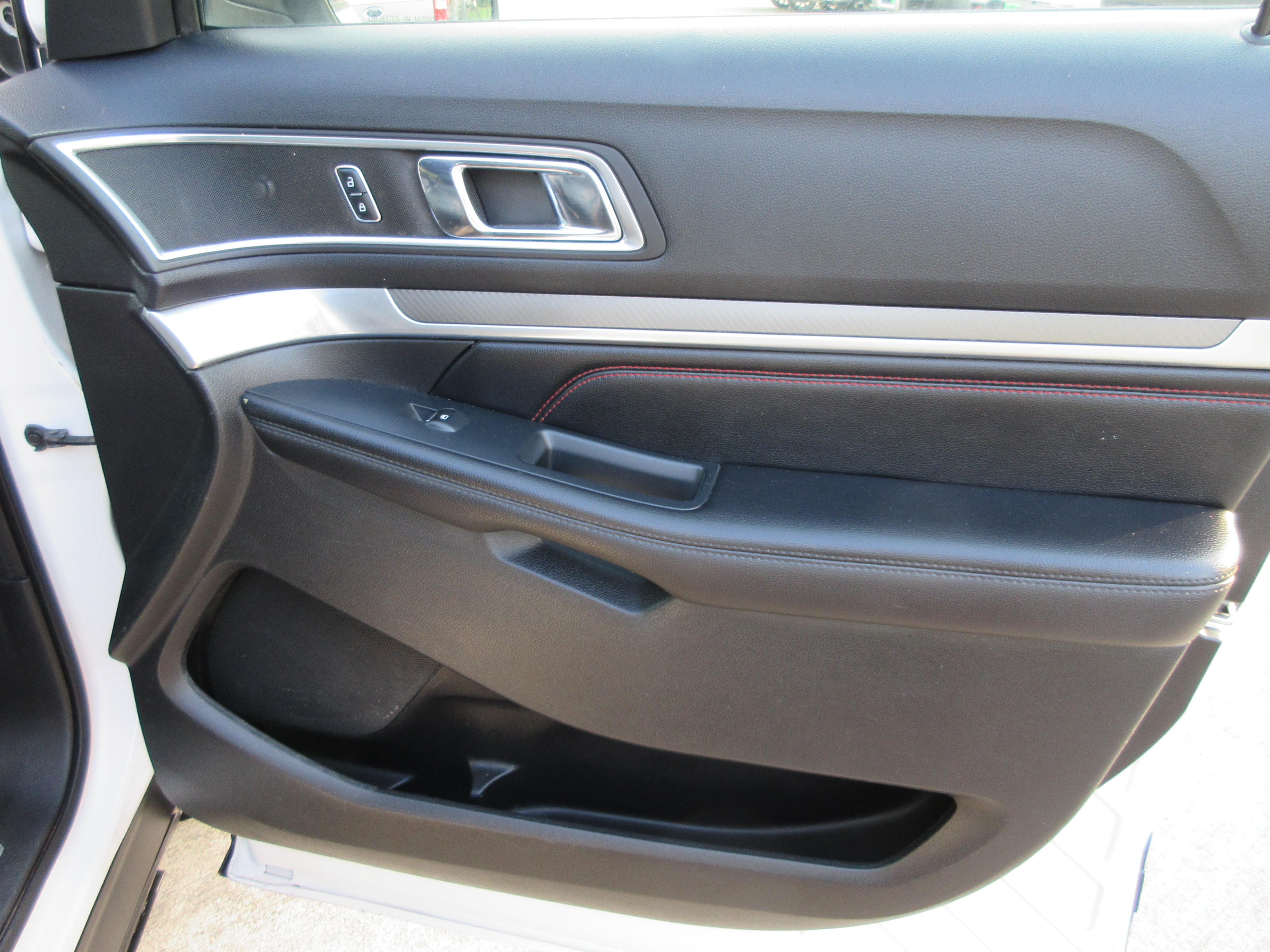 2016 Ford Explorer Sport - Photo 30