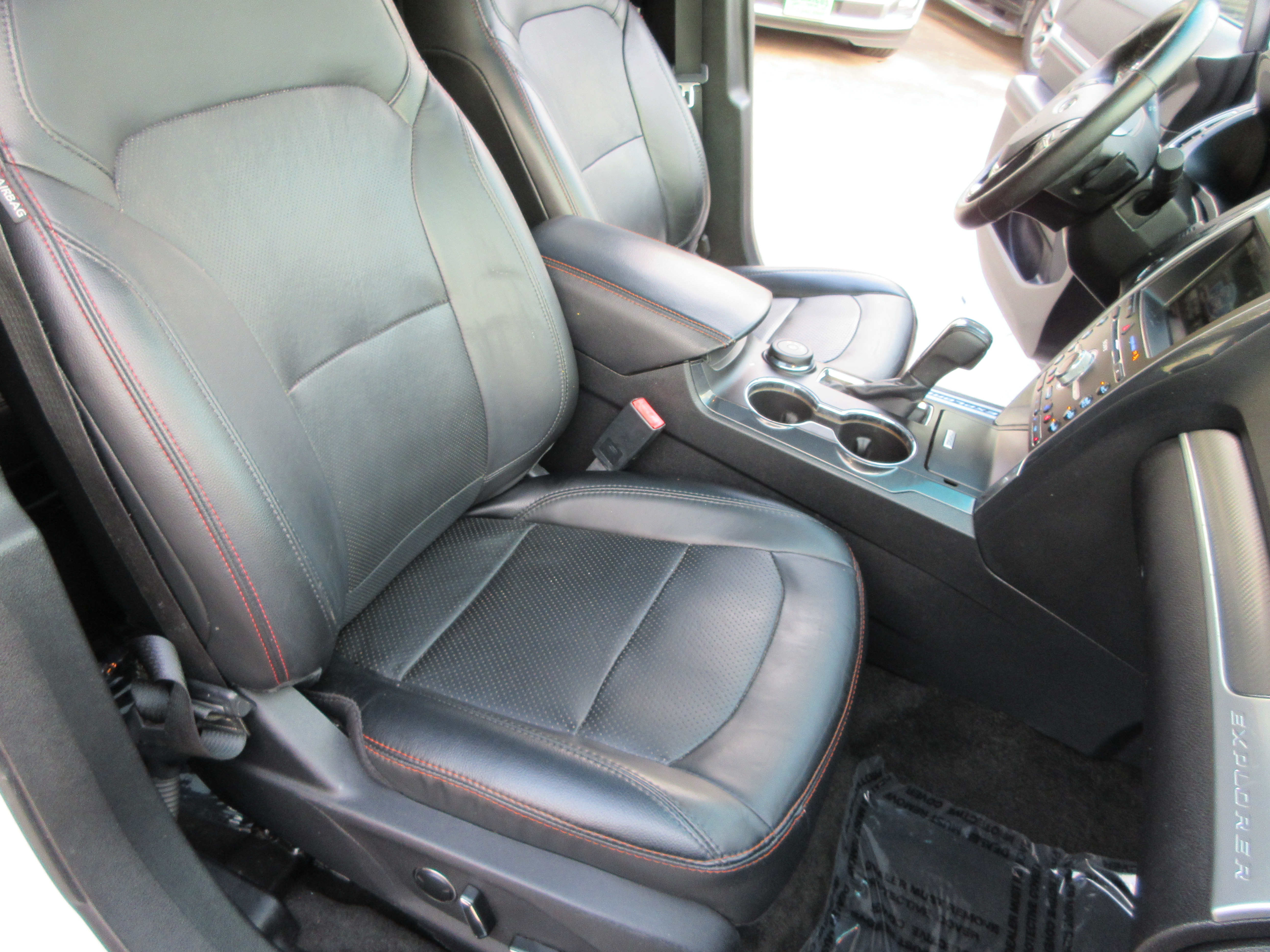 2016 Ford Explorer Sport - Photo 33