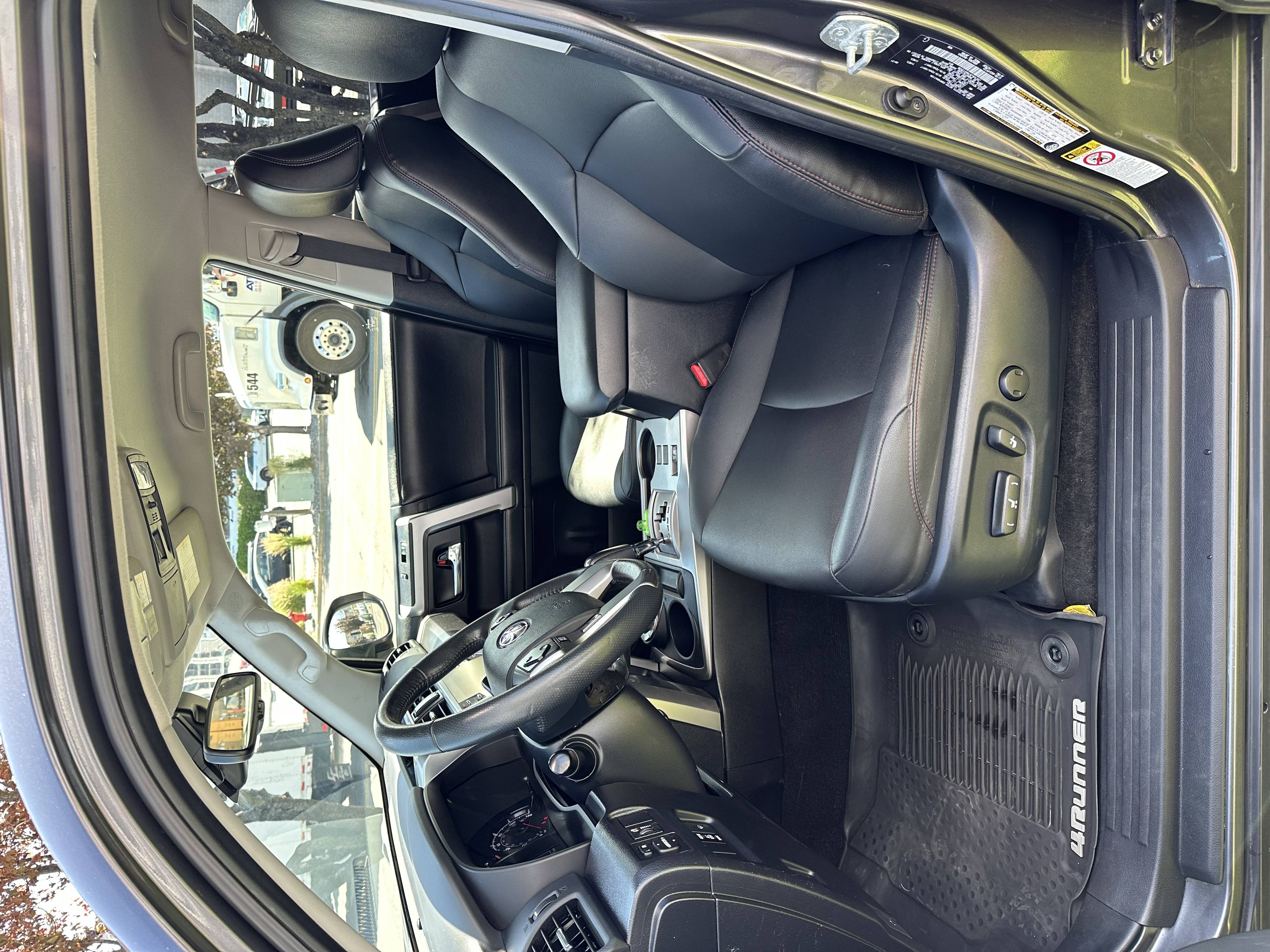 2022 Toyota 4Runner Trail - Photo 18