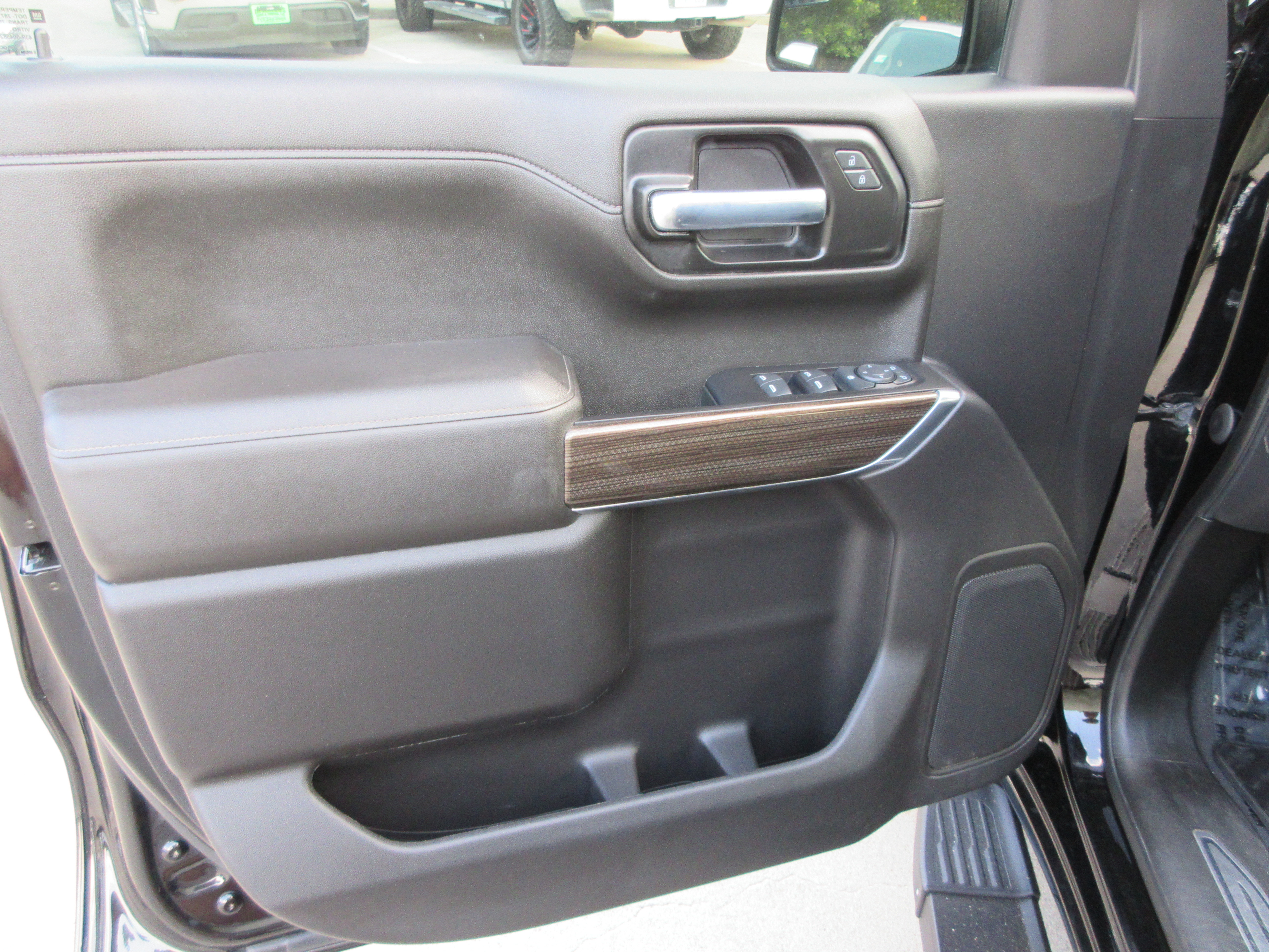 2022 Chevrolet Silverado 1500 Limited RST - Photo 12