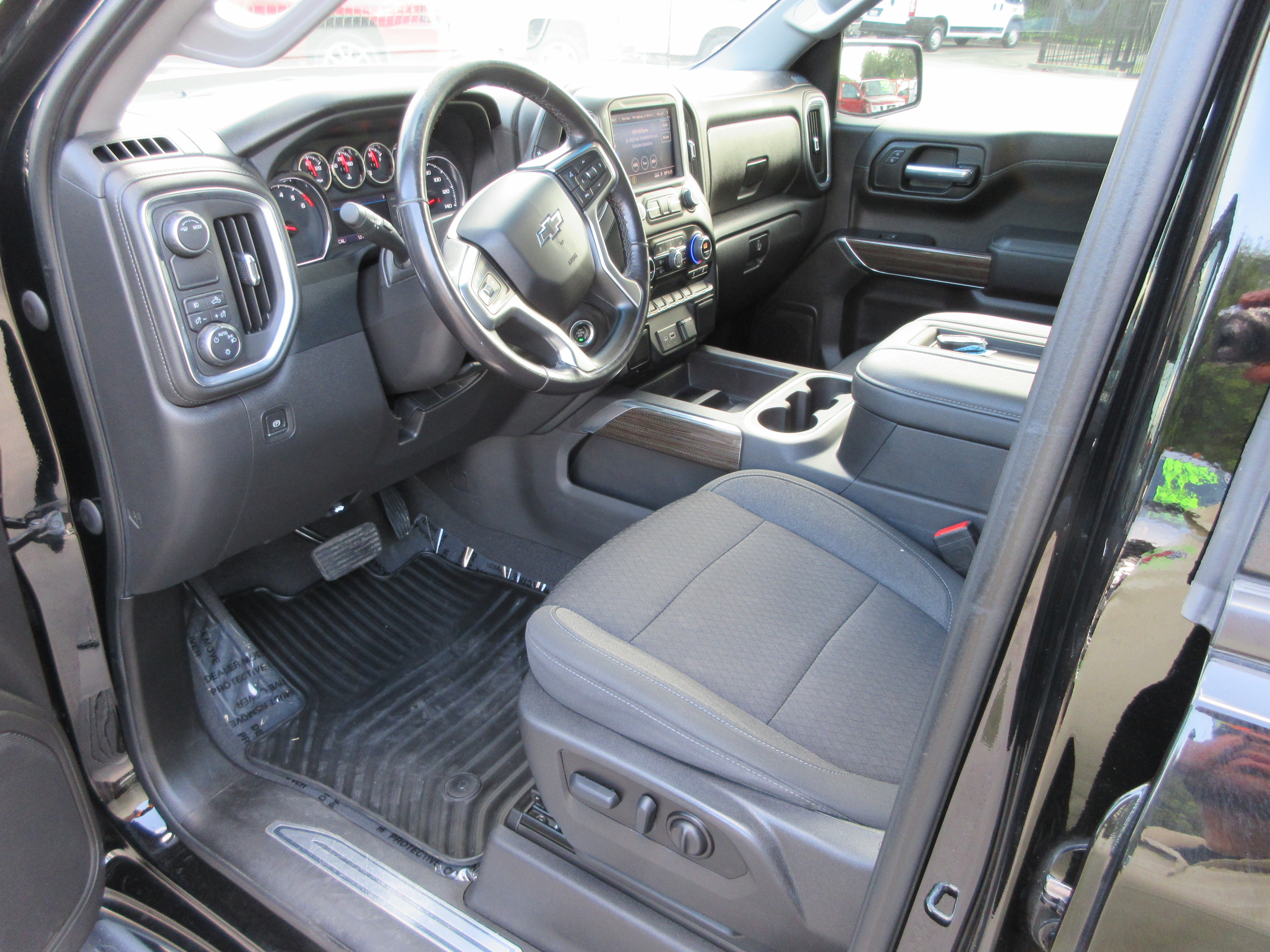 2022 Chevrolet Silverado 1500 Limited RST - Photo 13