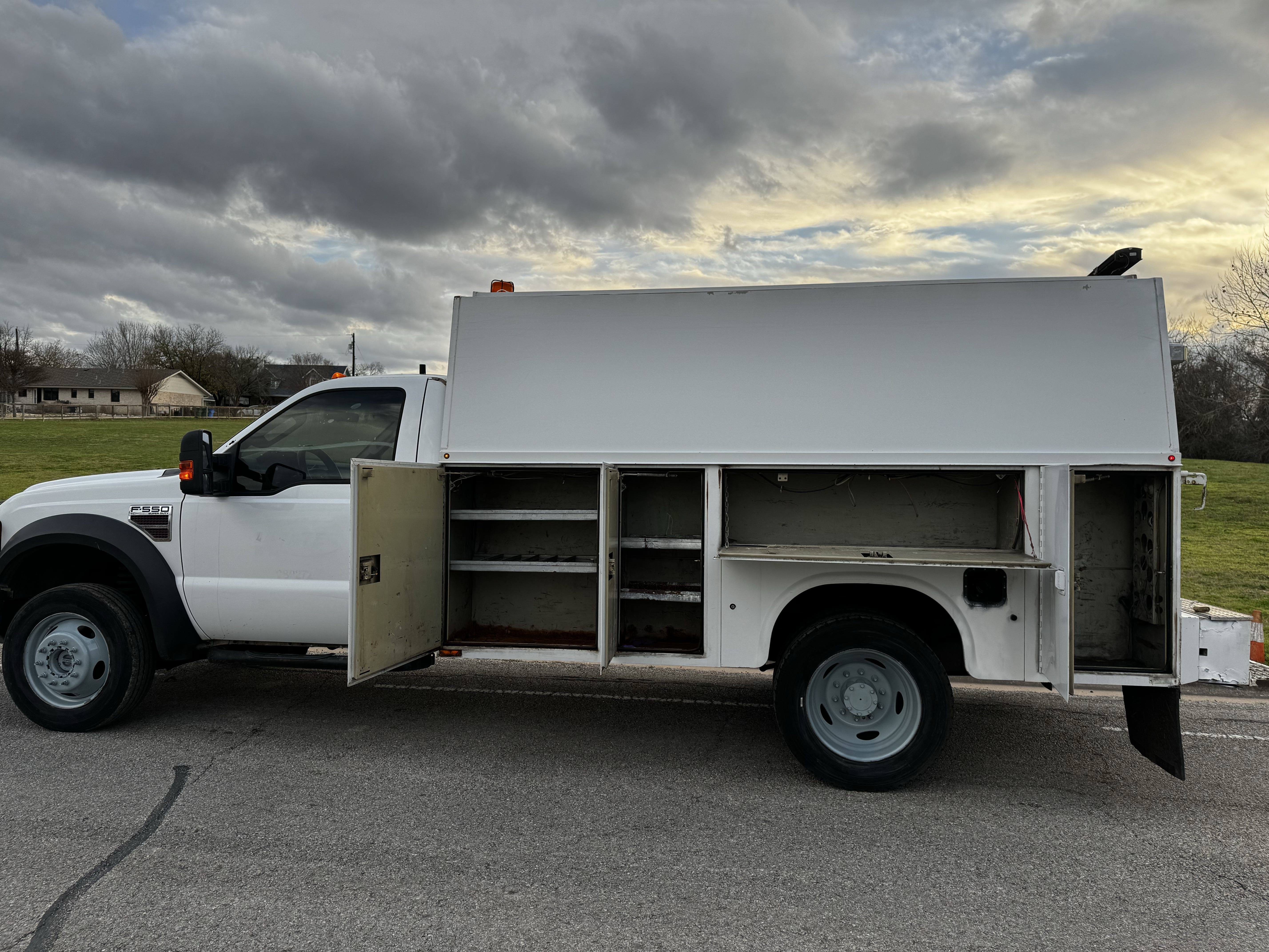 2008 Ford F-550