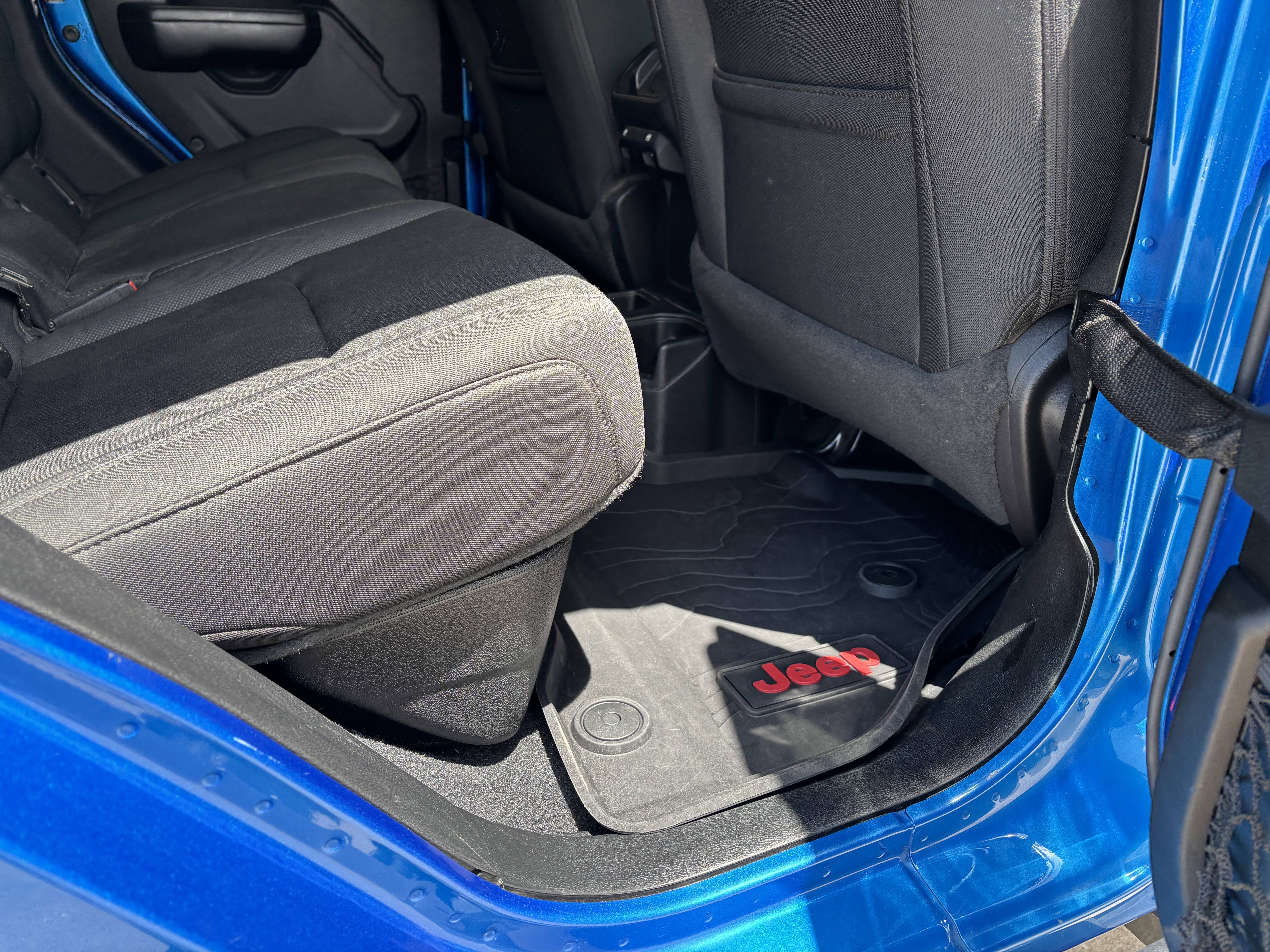 2020 Jeep Gladiator Sport S - Photo 35