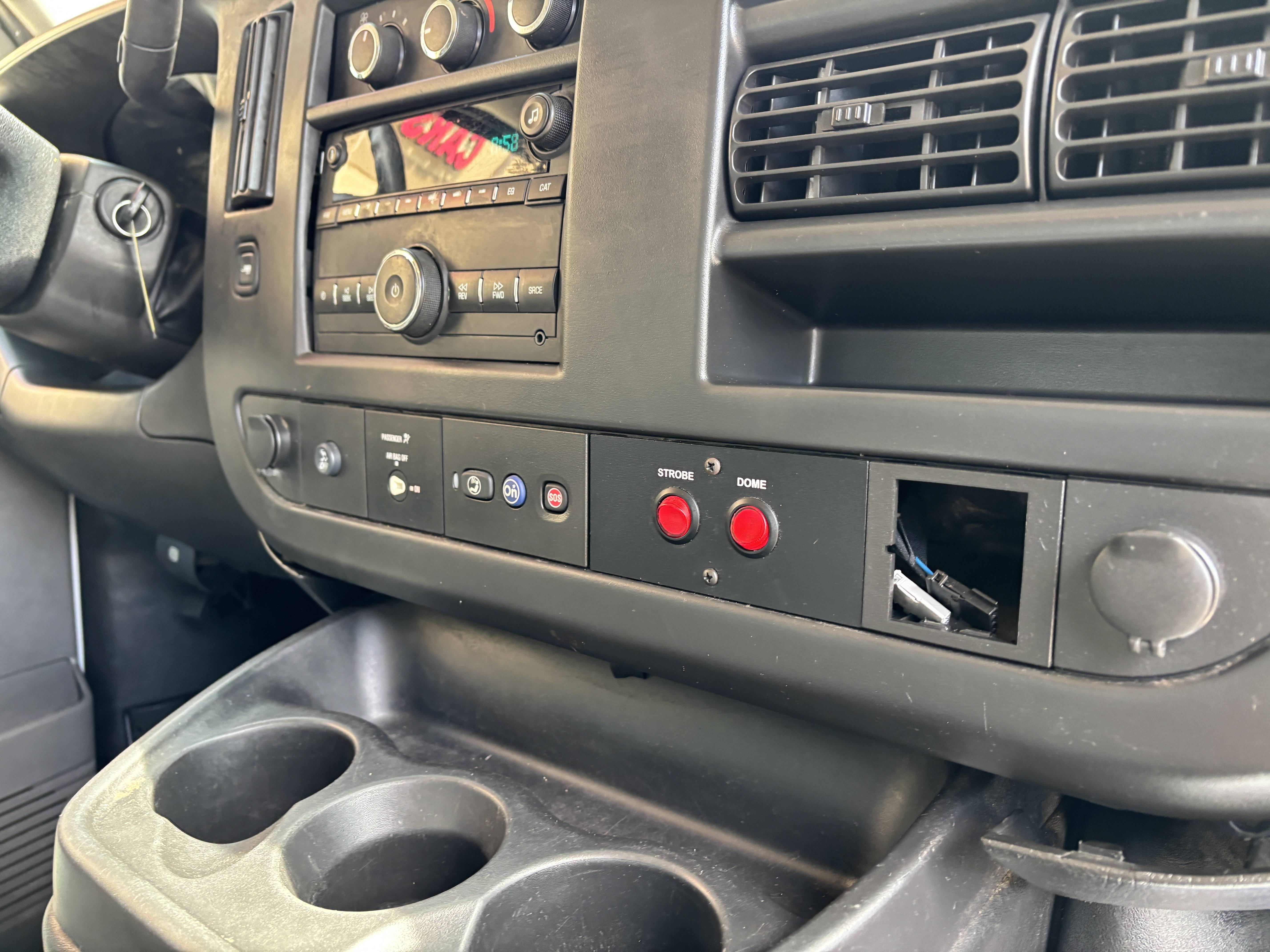 2015 Chevrolet Express Cargo Work Van - Photo 23