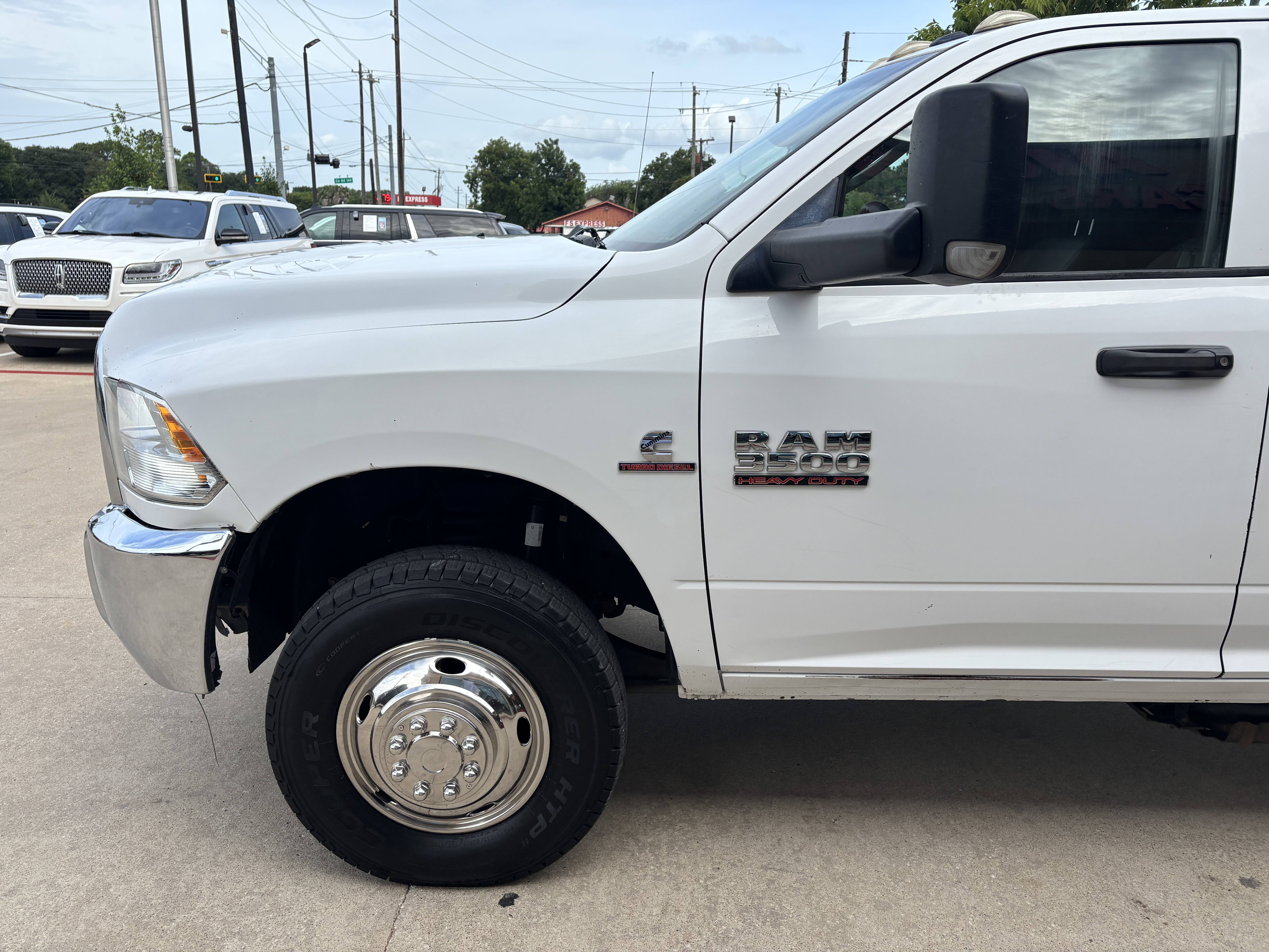 2016 RAM Ram 3500 Chassis Cab Tradesman - Photo 6
