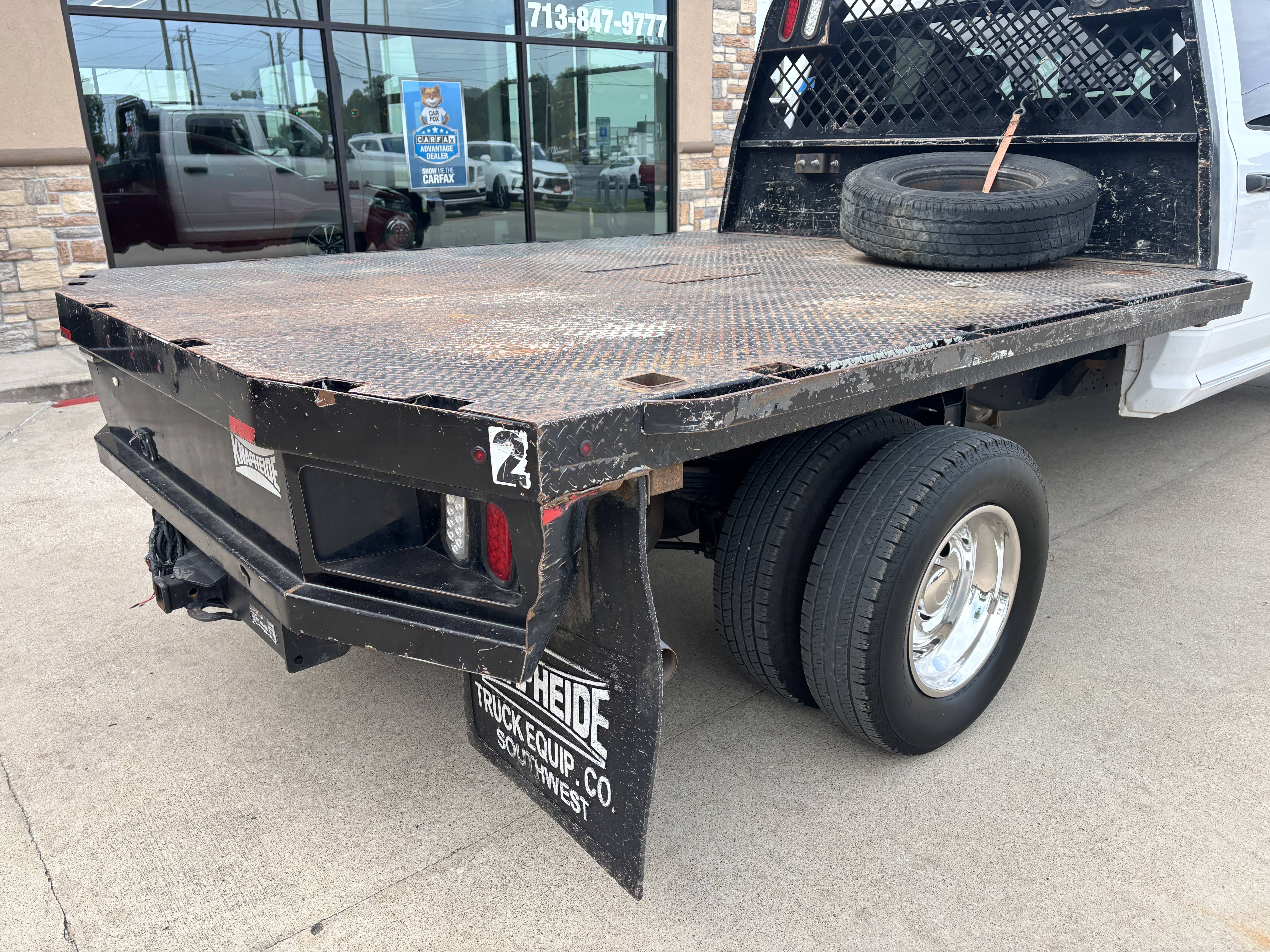 2016 RAM Ram 3500 Chassis Cab Tradesman - Photo 12