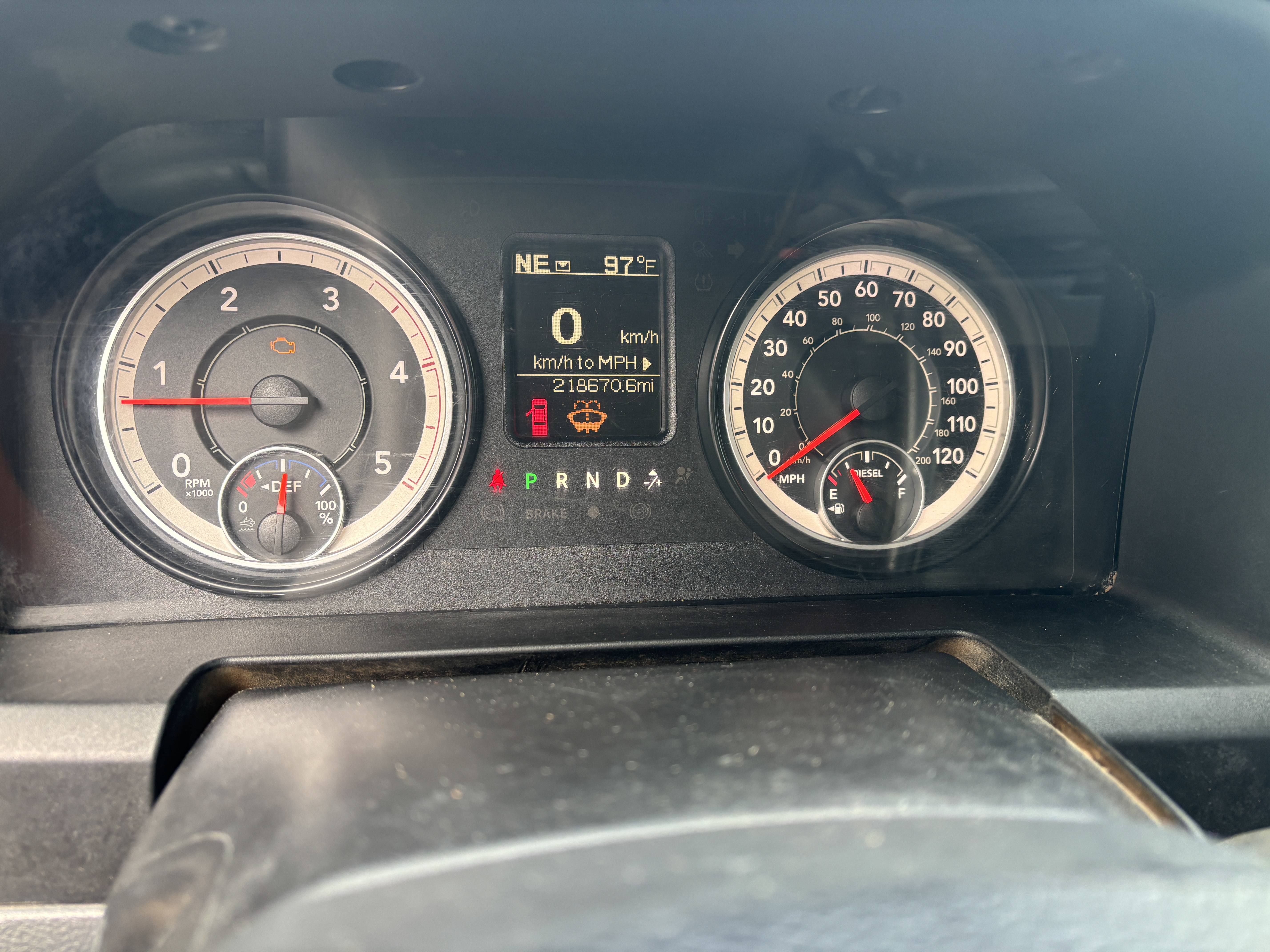 2016 RAM Ram 3500 Chassis Cab Tradesman - Photo 25