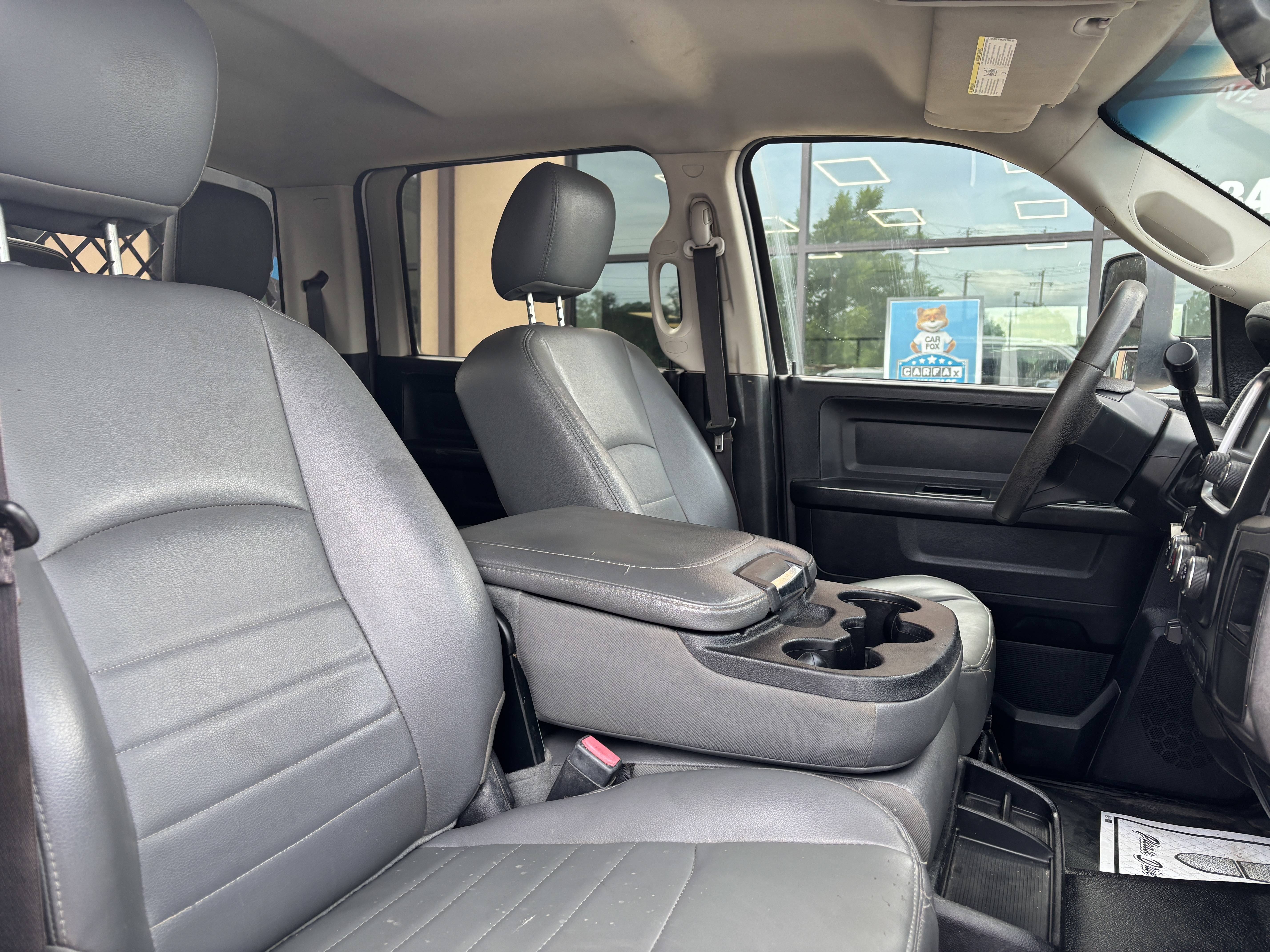 2016 RAM Ram 3500 Chassis Cab Tradesman - Photo 38