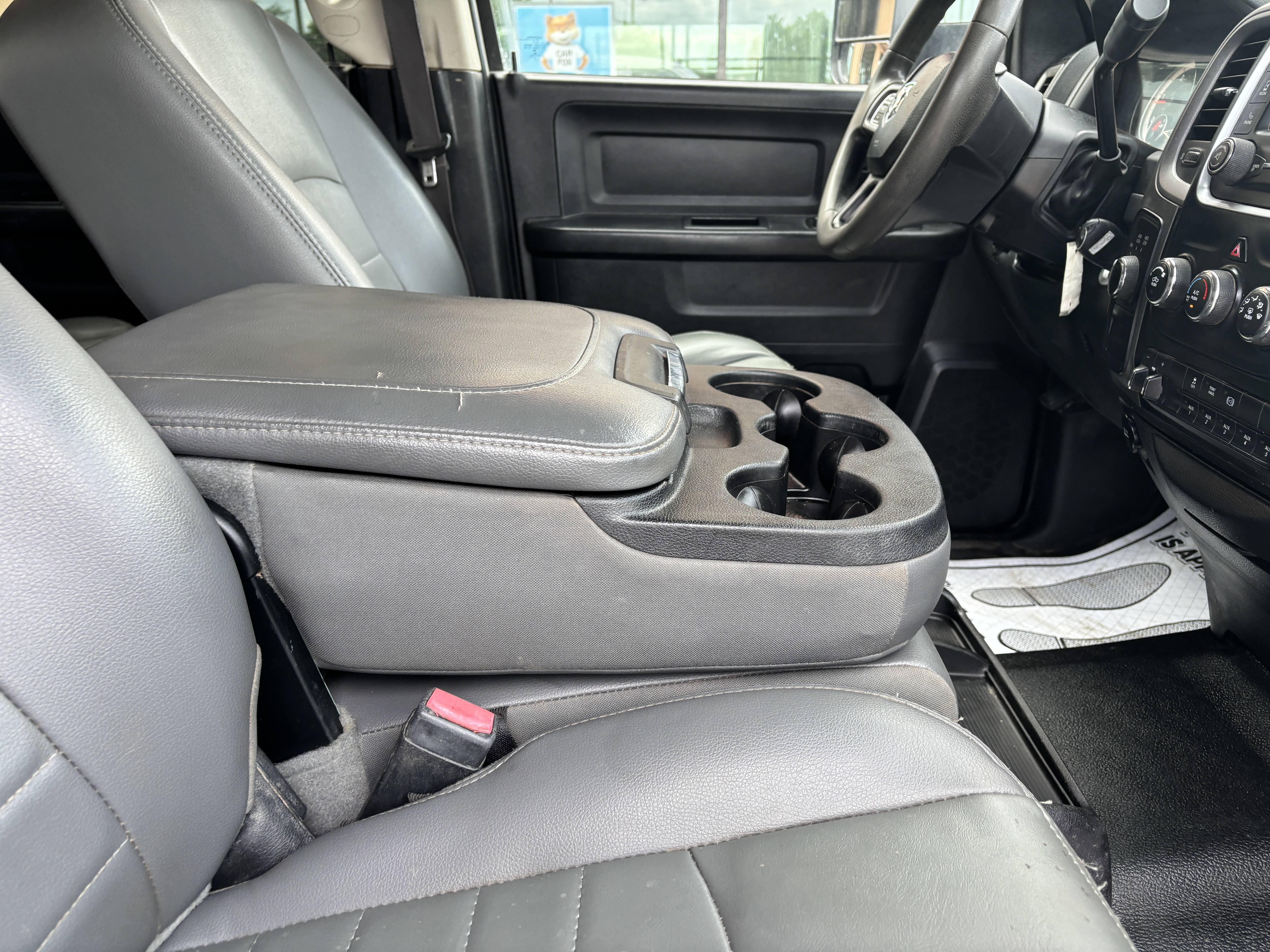 2016 RAM Ram 3500 Chassis Cab Tradesman - Photo 39