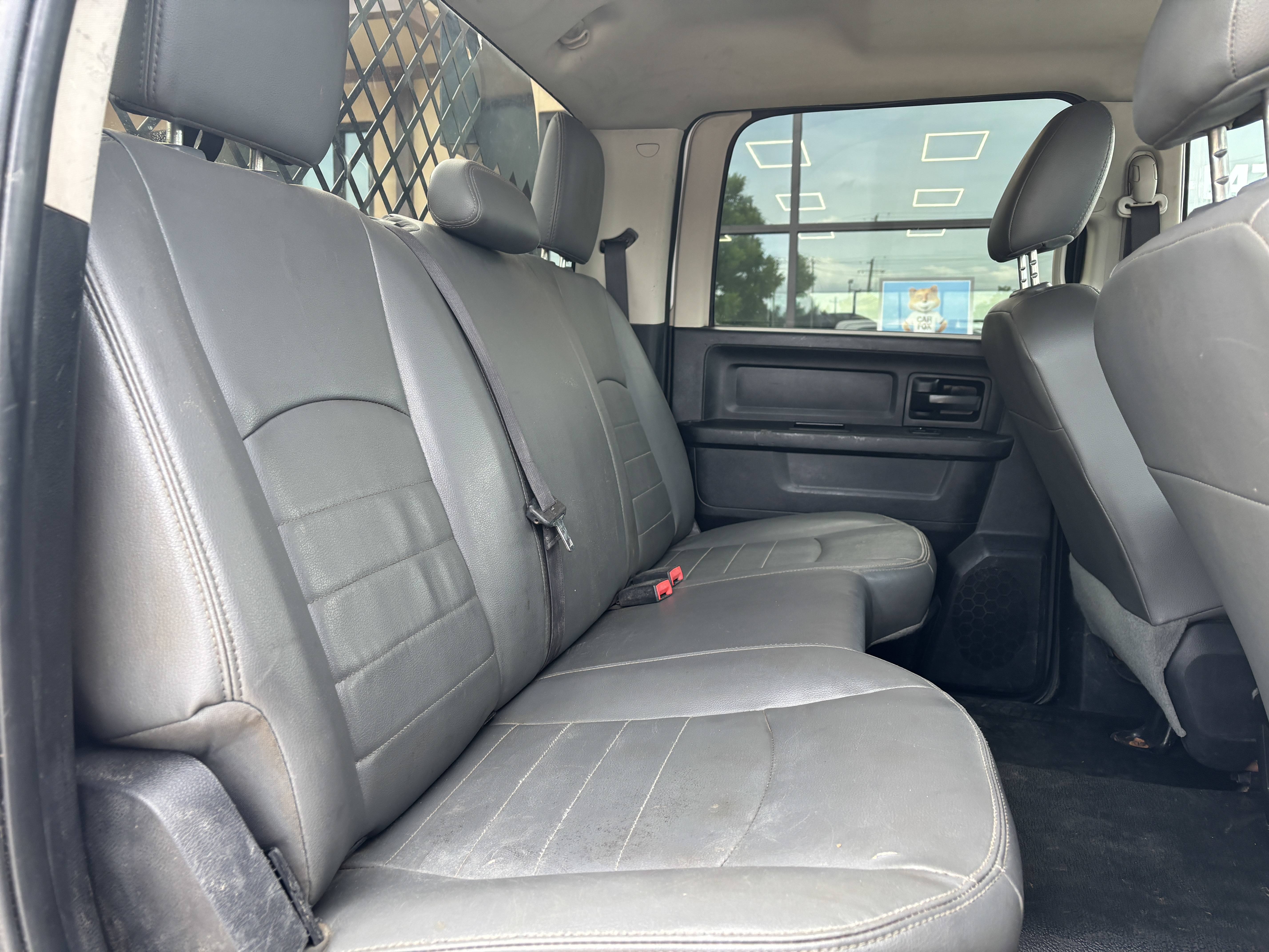 2016 RAM Ram 3500 Chassis Cab Tradesman - Photo 44