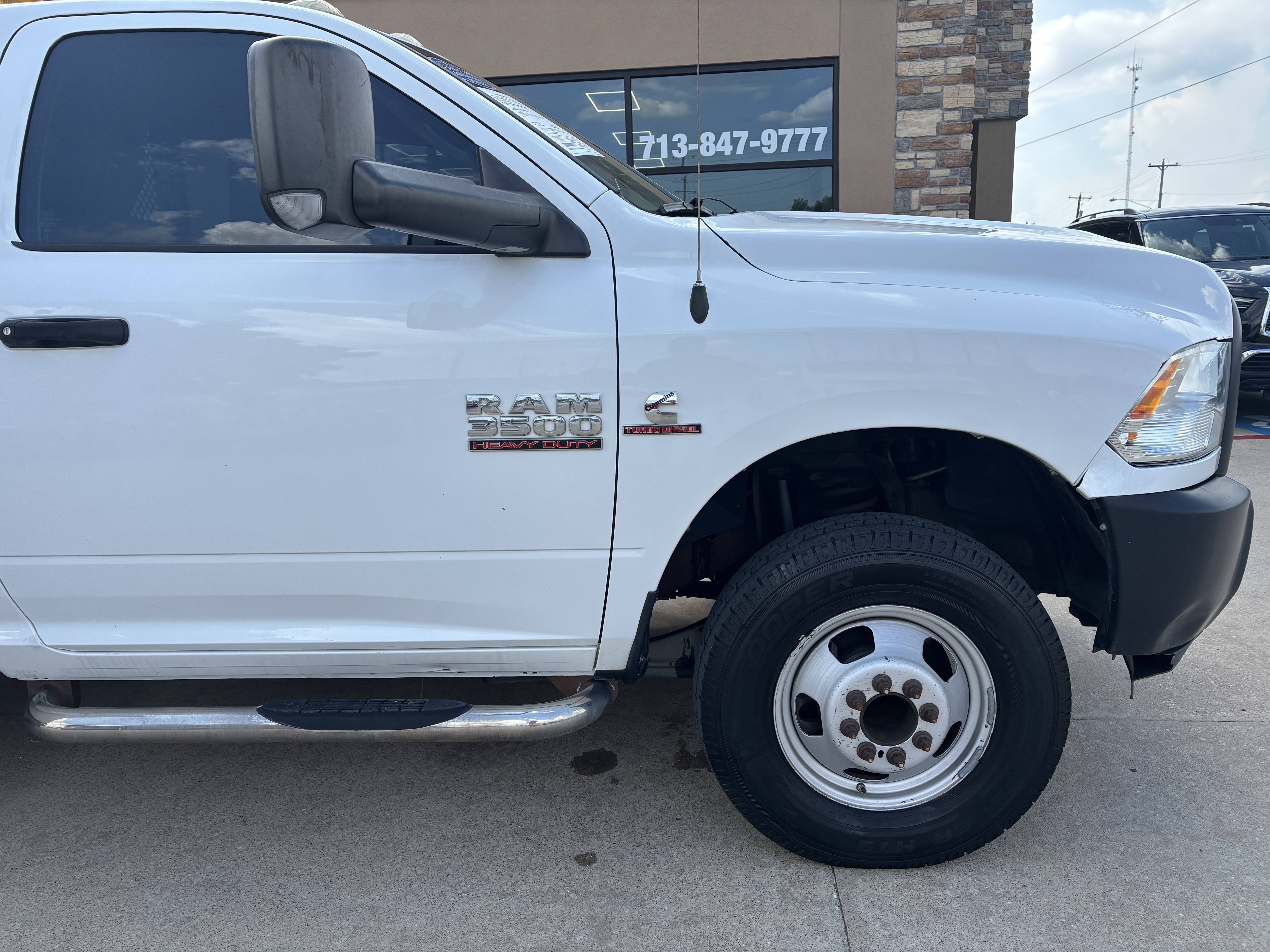 2015 RAM Ram 3500 Chassis Cab Tradesman - Photo 6