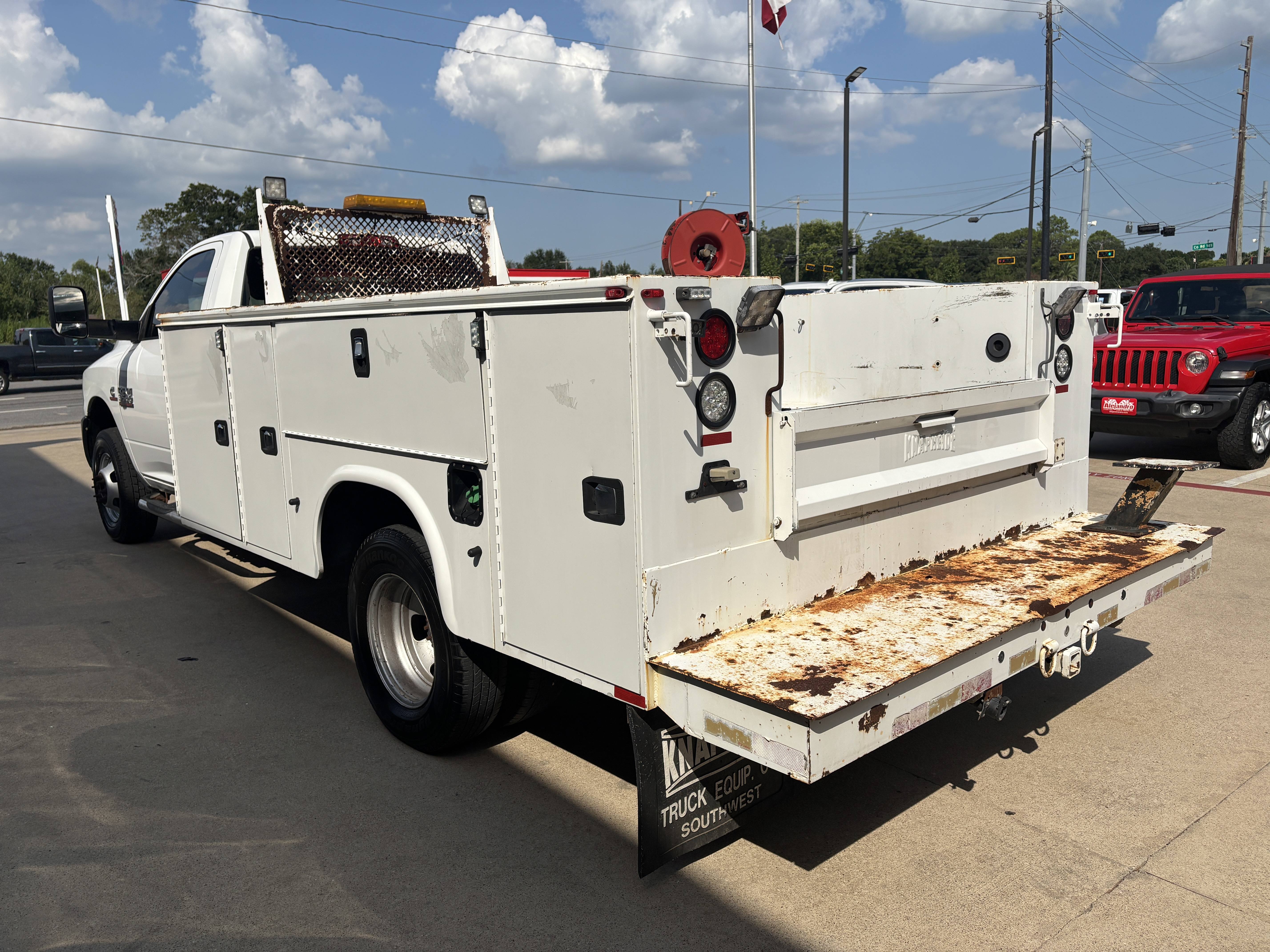 2015 RAM Ram 3500 Chassis Cab Tradesman - Photo 15