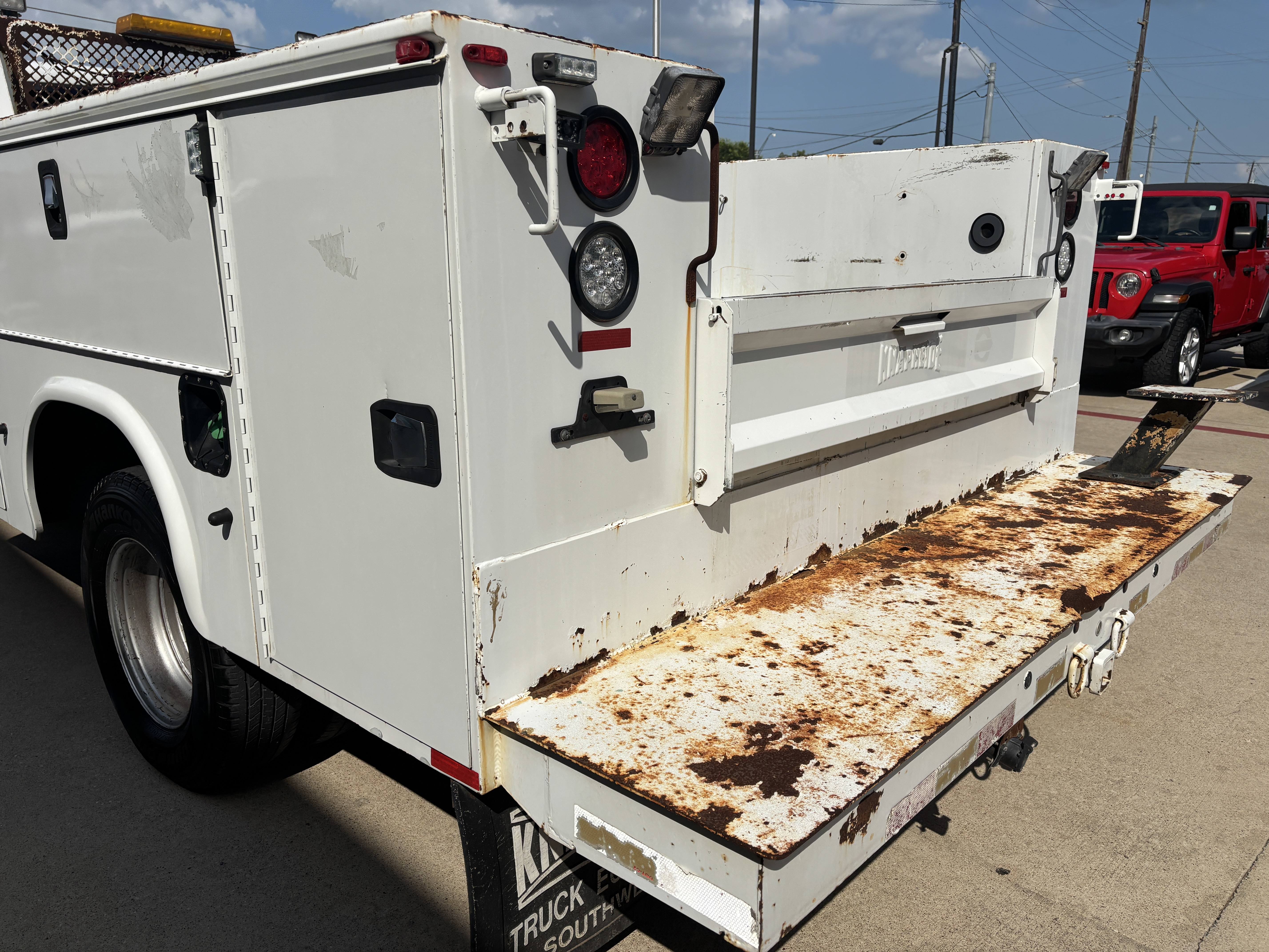 2015 RAM Ram 3500 Chassis Cab Tradesman - Photo 16