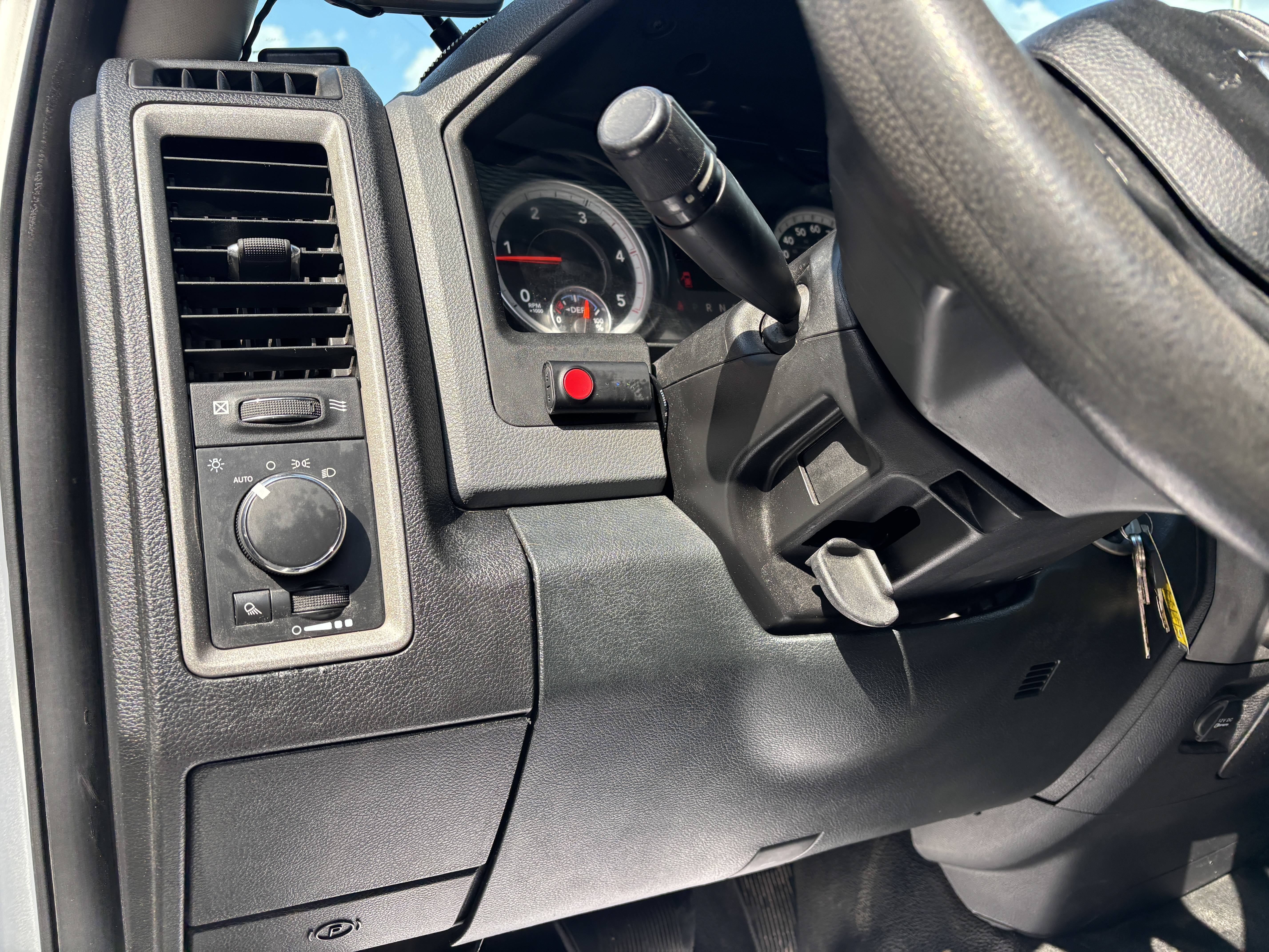 2015 RAM Ram 3500 Chassis Cab Tradesman - Photo 21