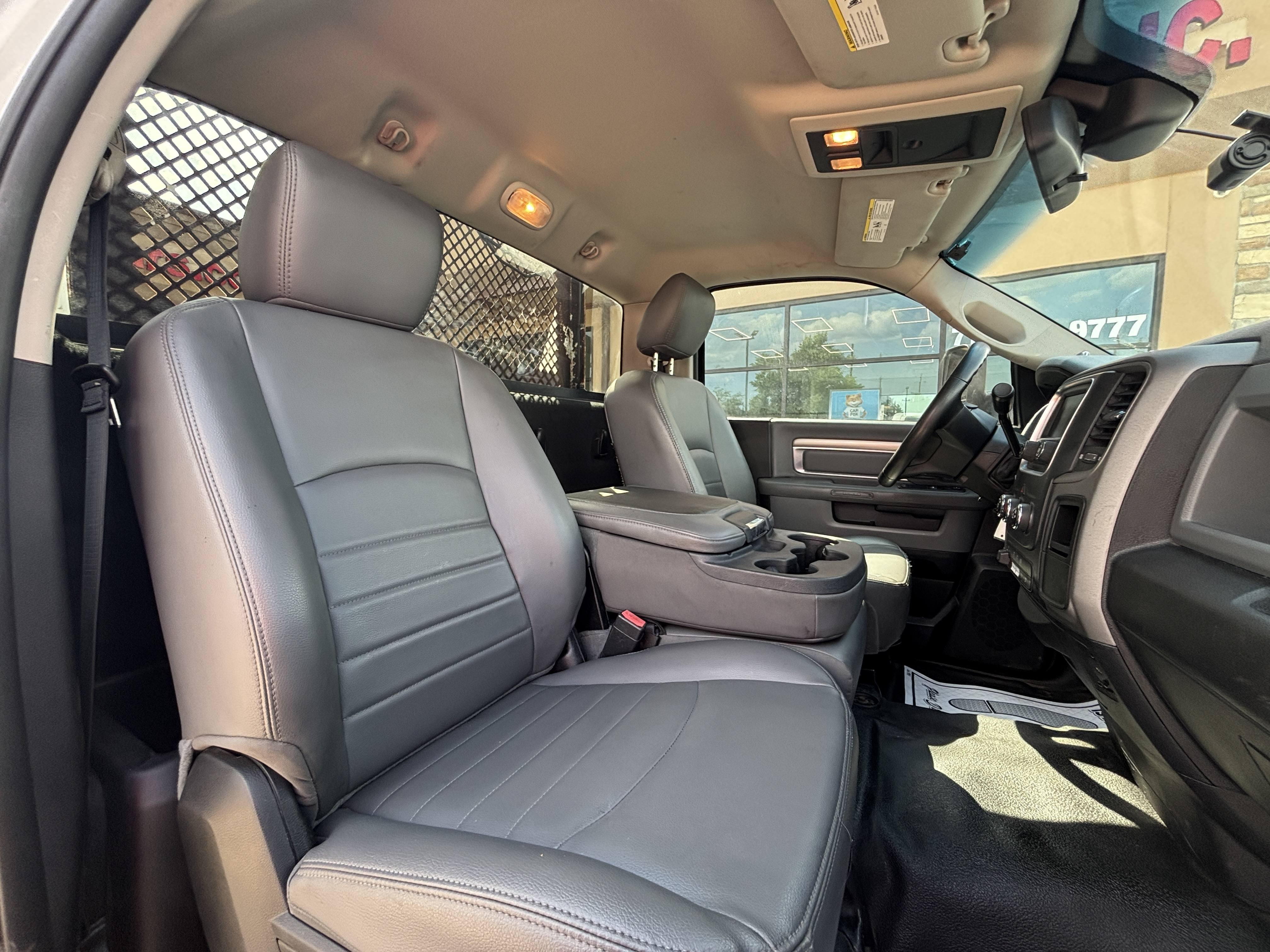 2015 RAM Ram 3500 Chassis Cab Tradesman - Photo 36