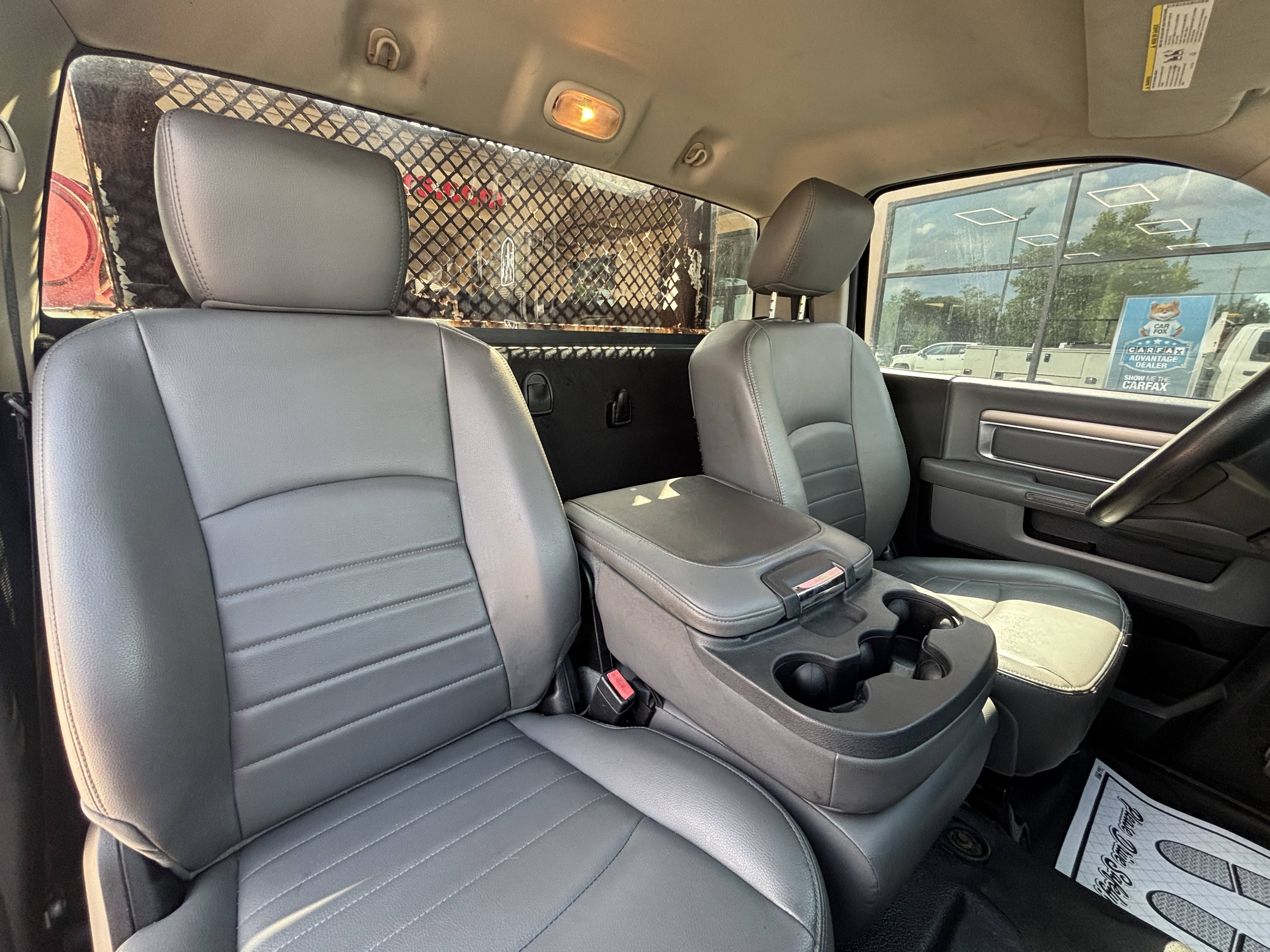 2015 RAM Ram 3500 Chassis Cab Tradesman - Photo 41