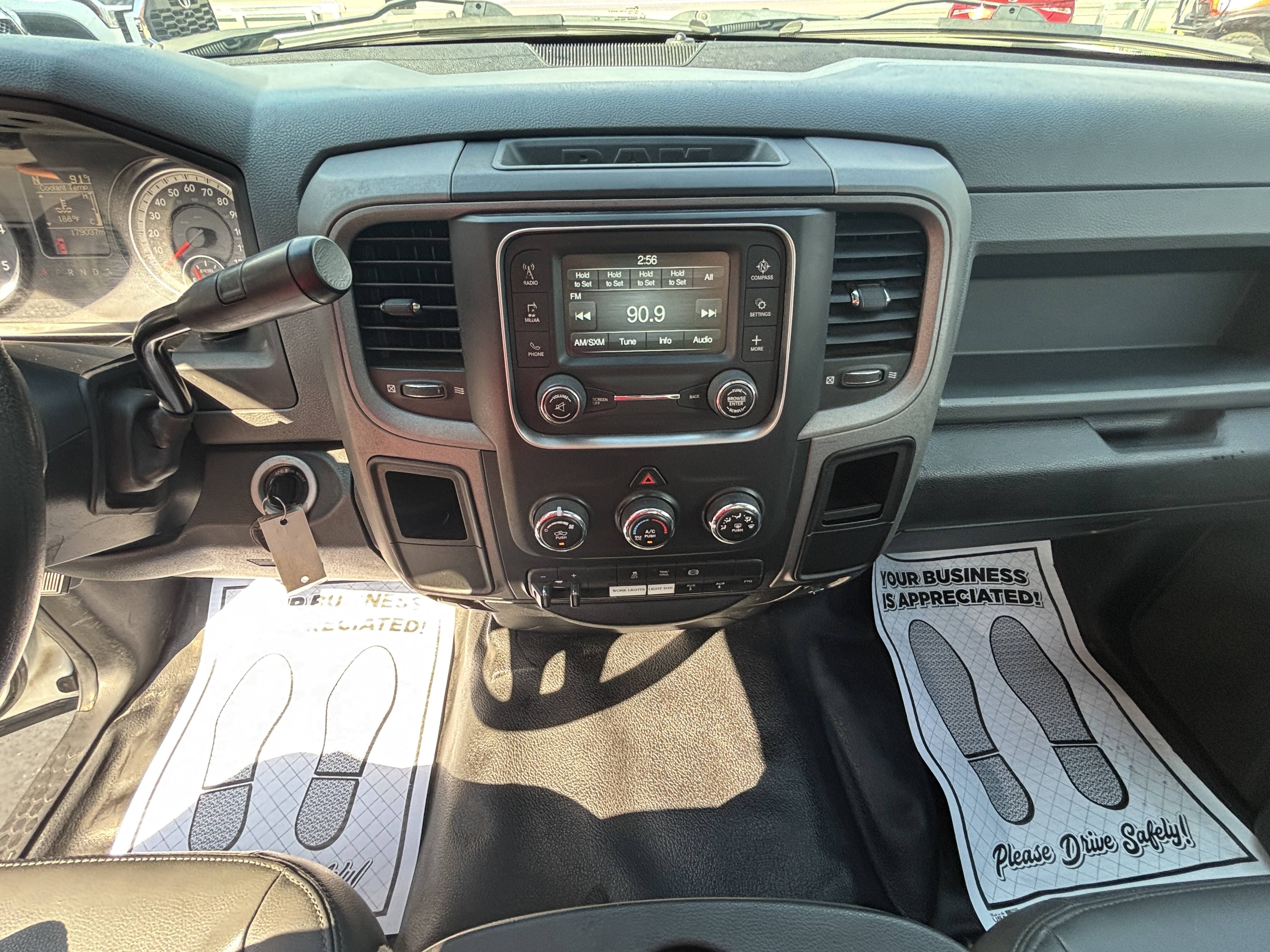 2015 RAM Ram 3500 Chassis Cab Tradesman - Photo 42