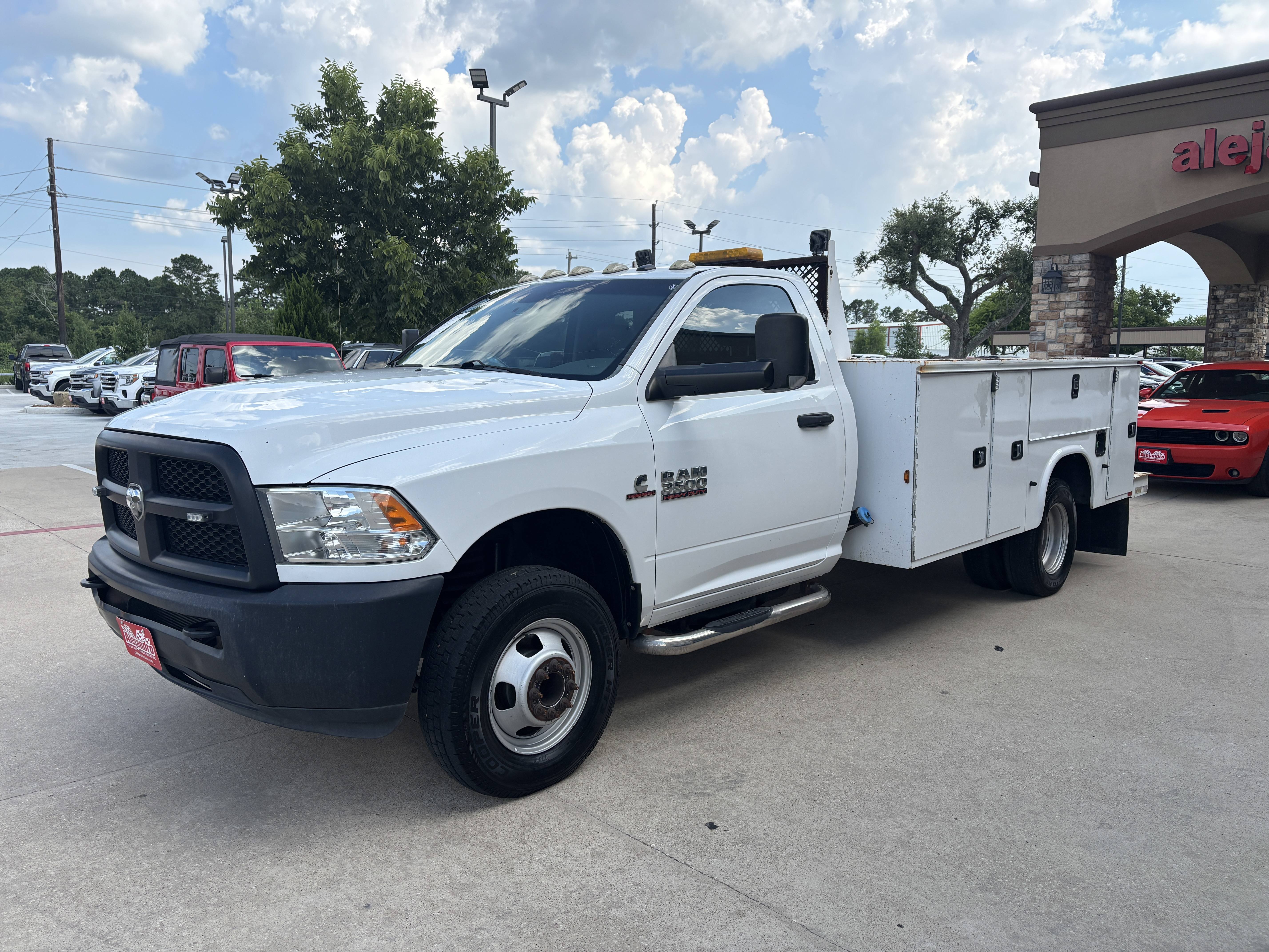 2015 RAM Ram 3500 Chassis Cab Tradesman - Photo 43