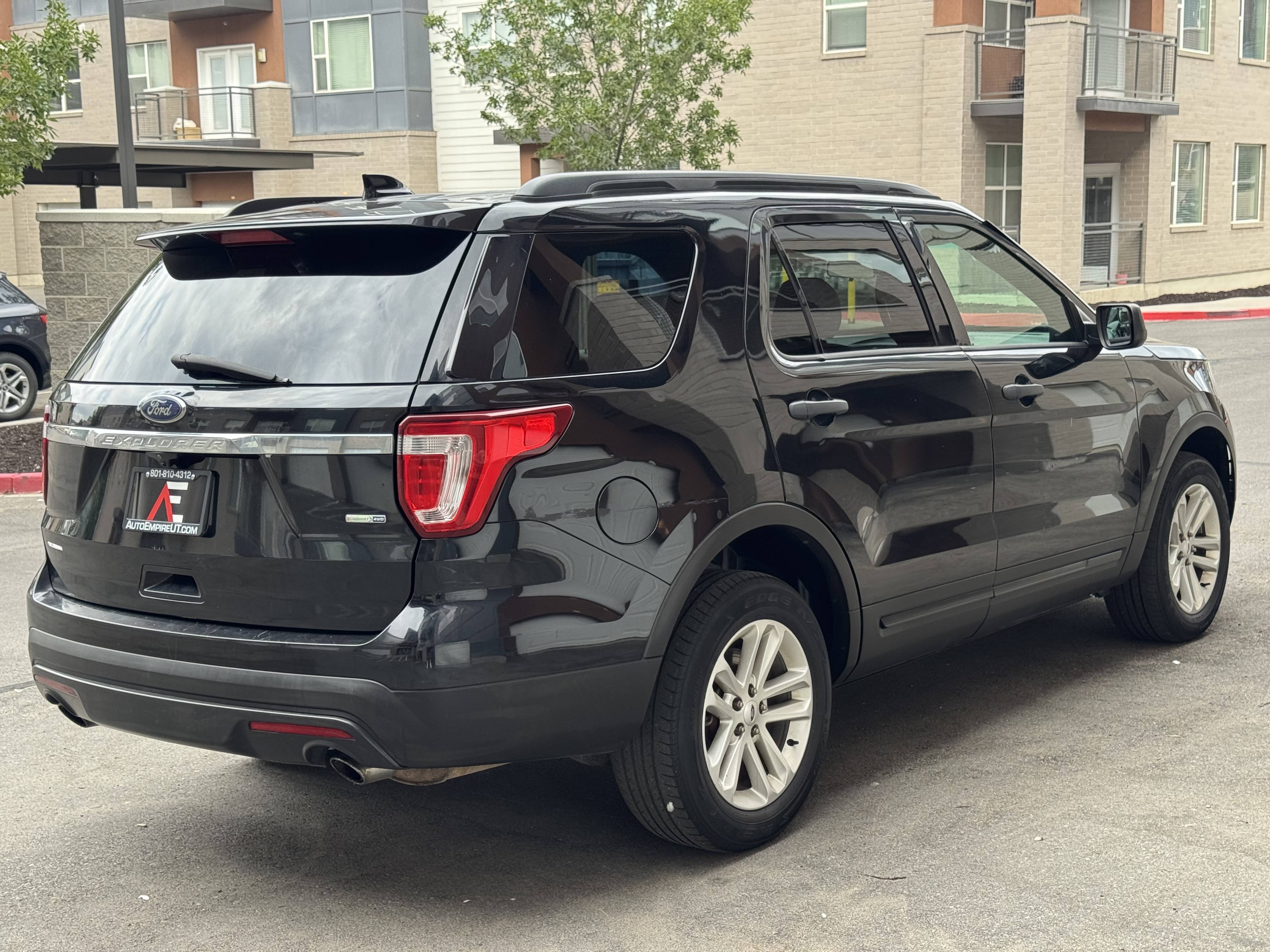 2016 Ford Explorer Base - Photo 8