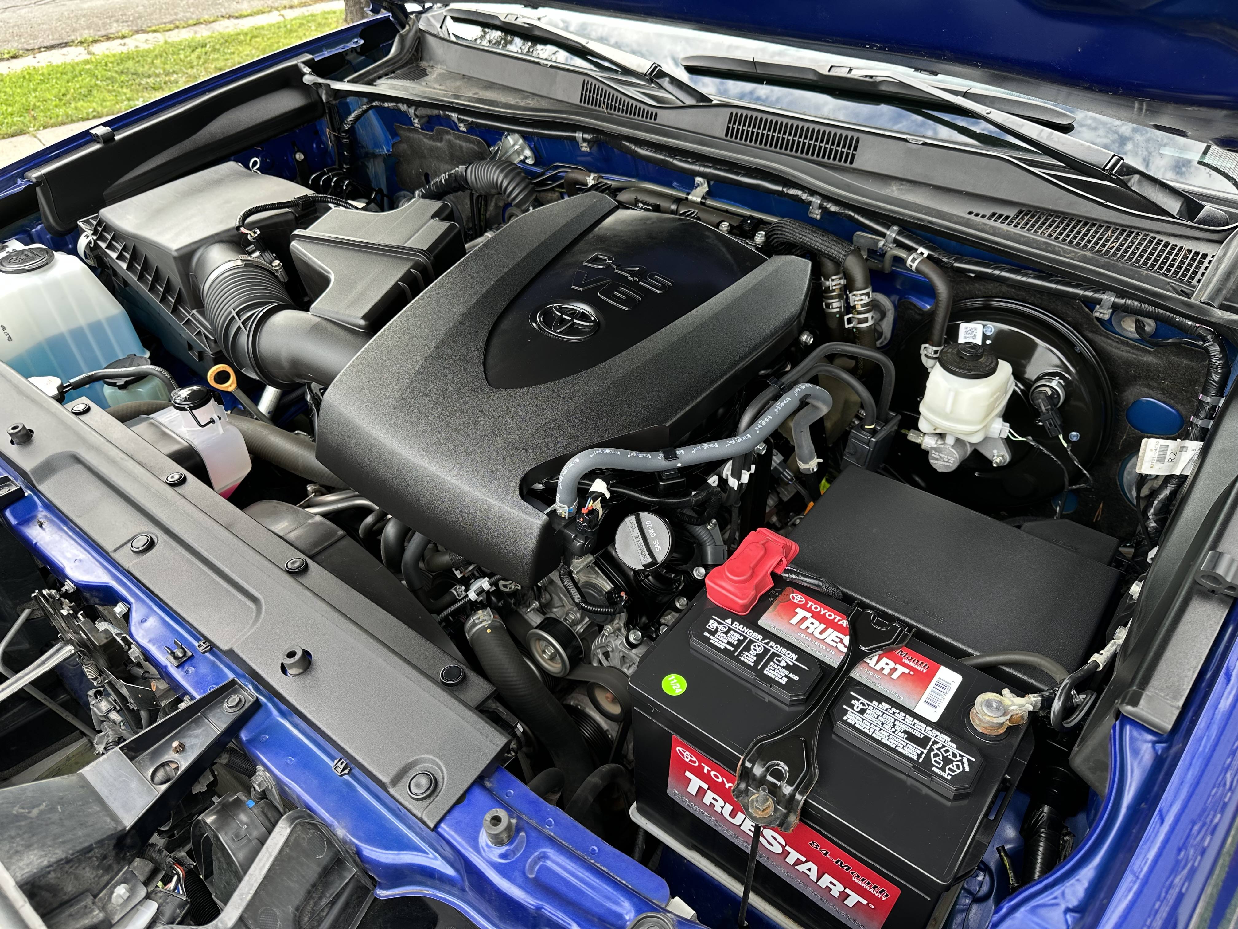 2022 Toyota Tacoma Limited - Photo 18