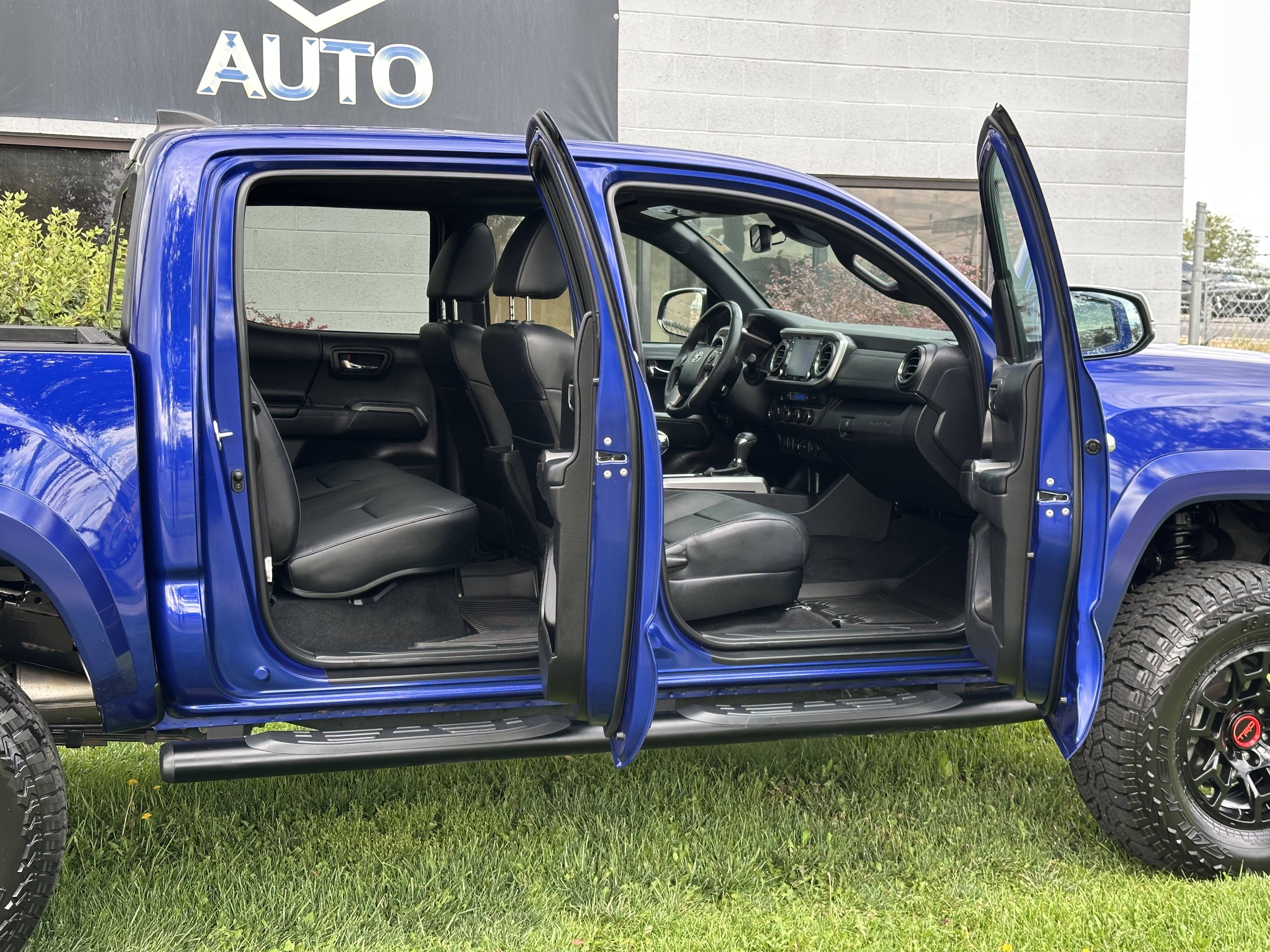 2022 Toyota Tacoma Limited - Photo 28