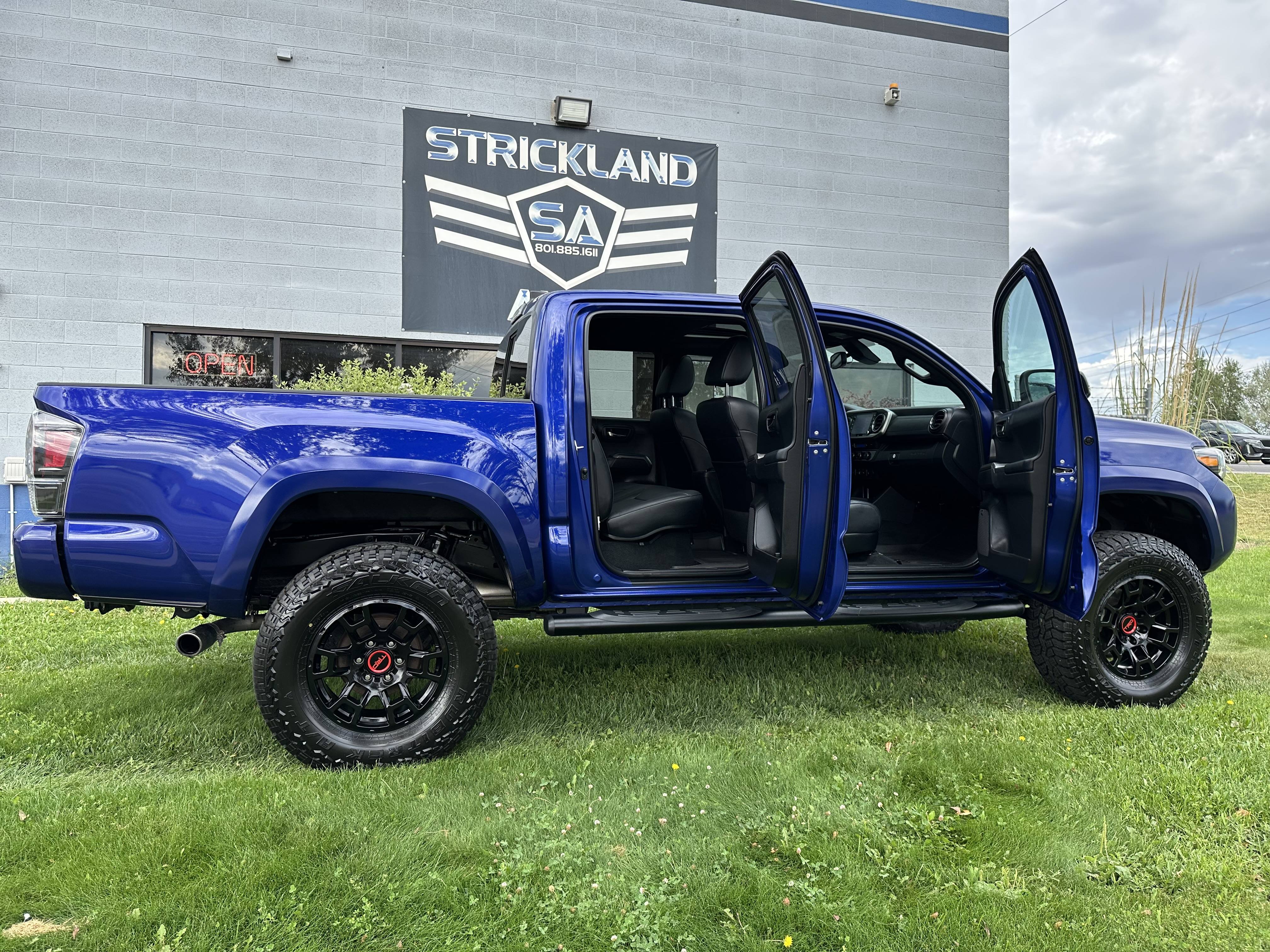 2022 Toyota Tacoma Limited - Photo 29