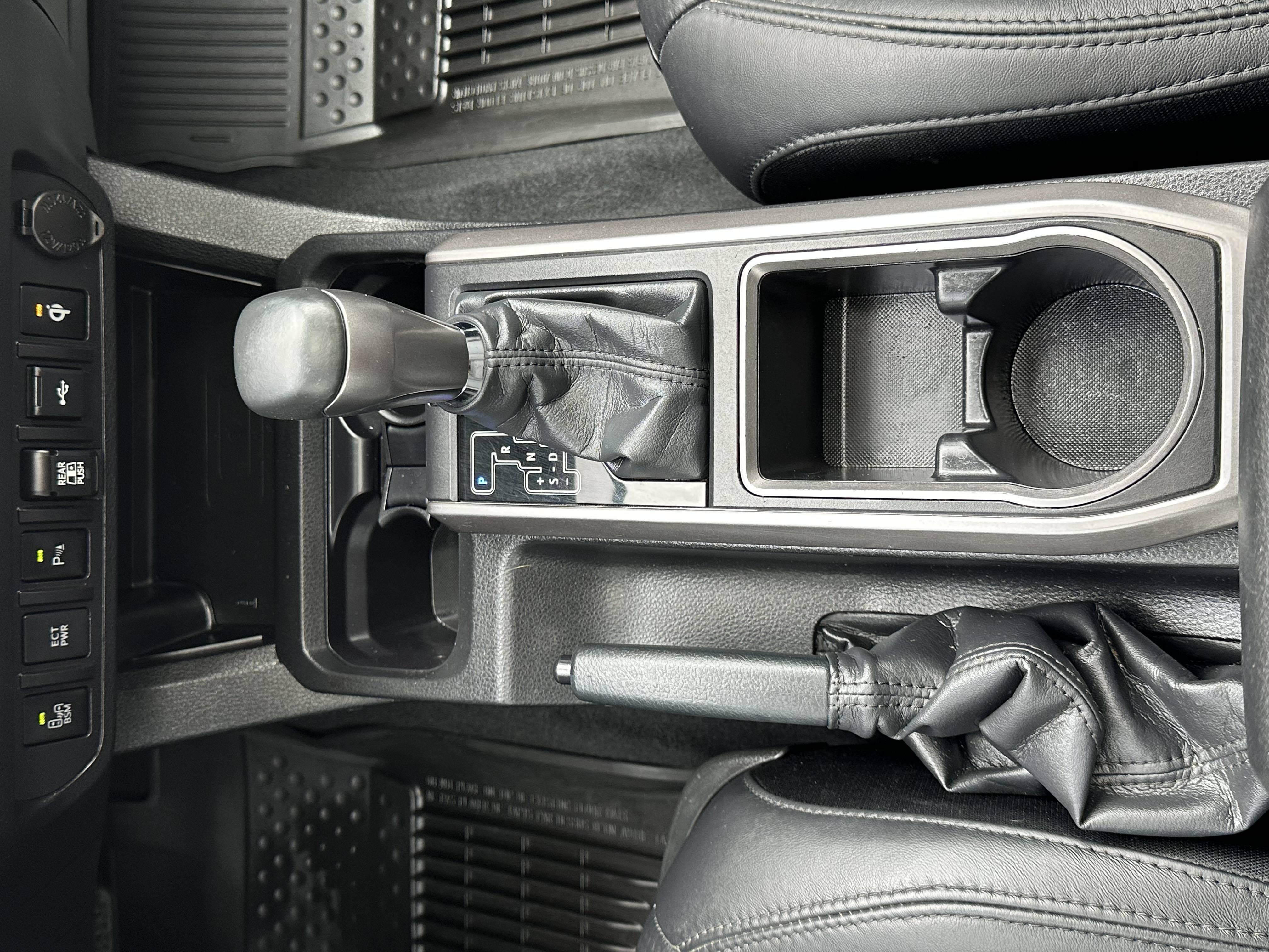 2022 Toyota Tacoma Limited - Photo 39