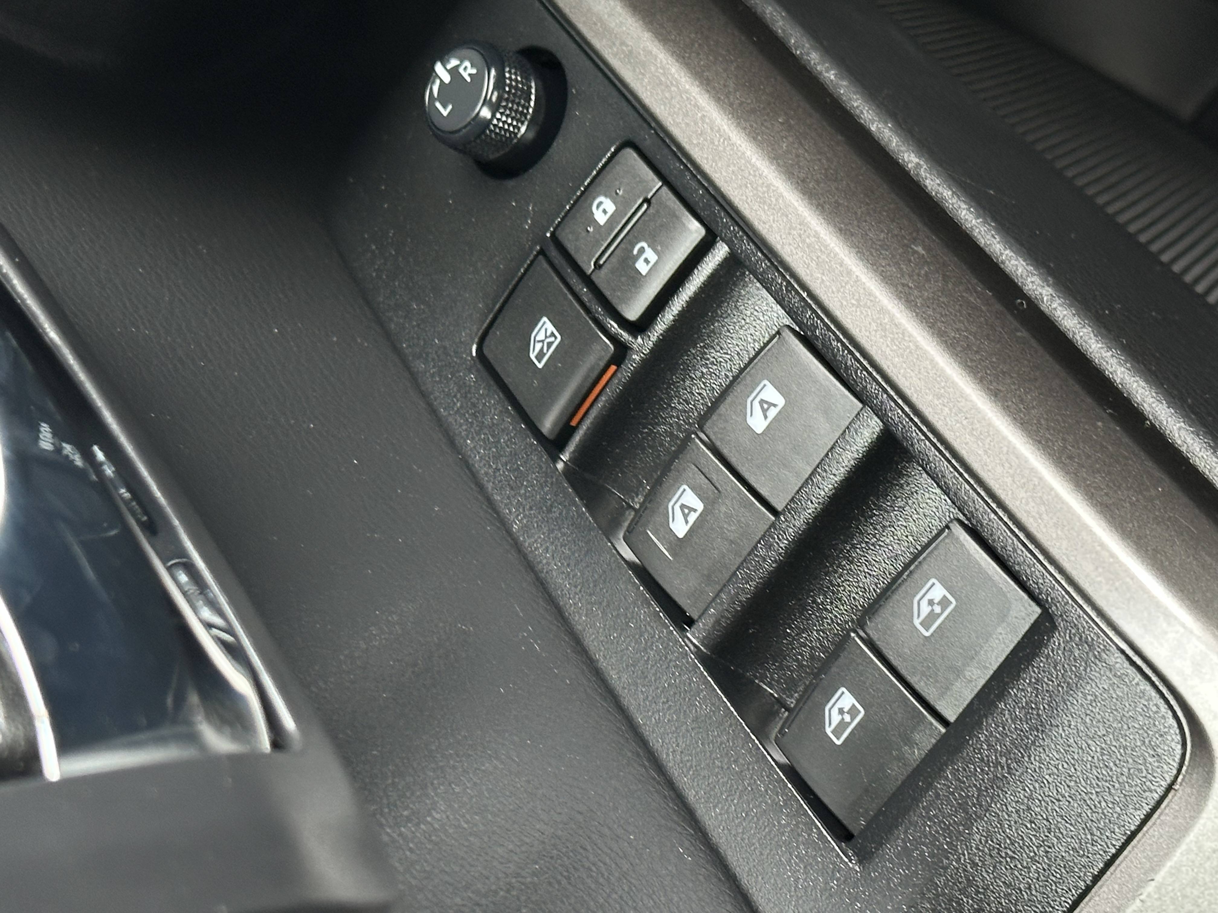 2022 Toyota Tacoma Limited - Photo 47